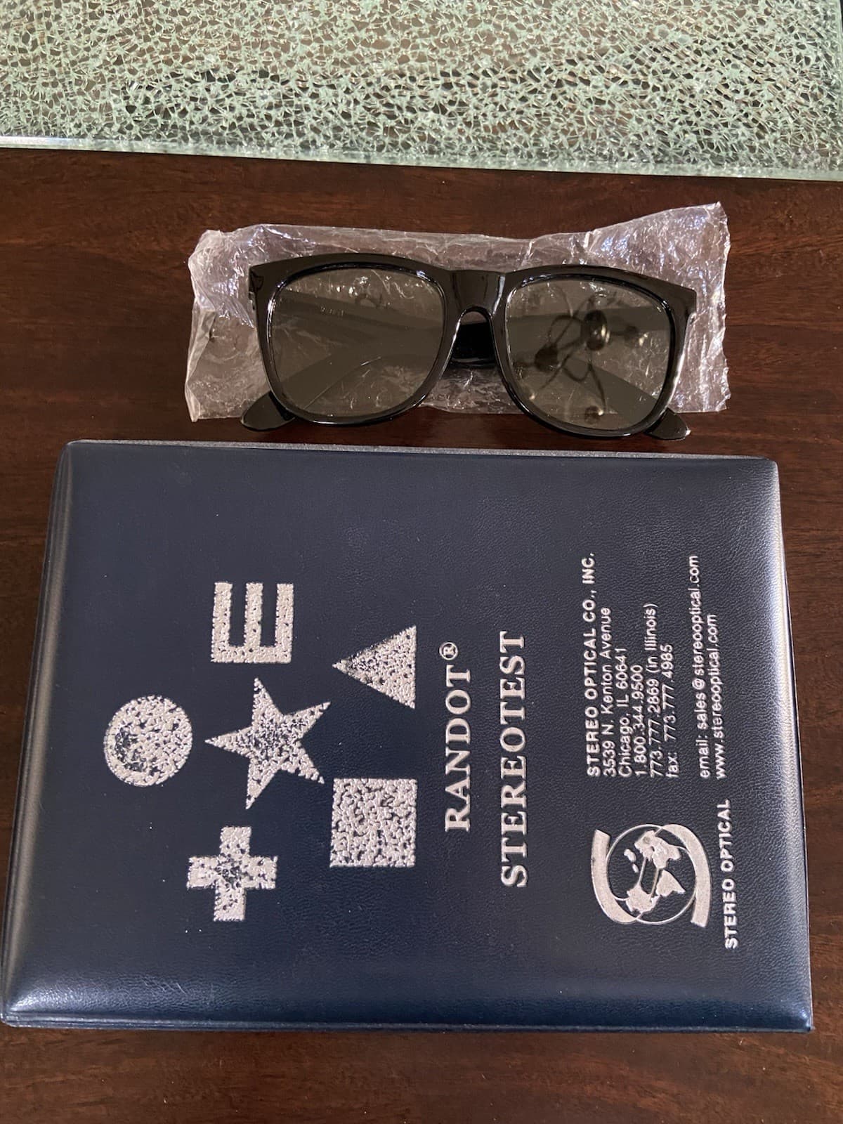 Stereo Optical Optometry Randot Stereotest w/ Glasses  (Mint Condition) 6