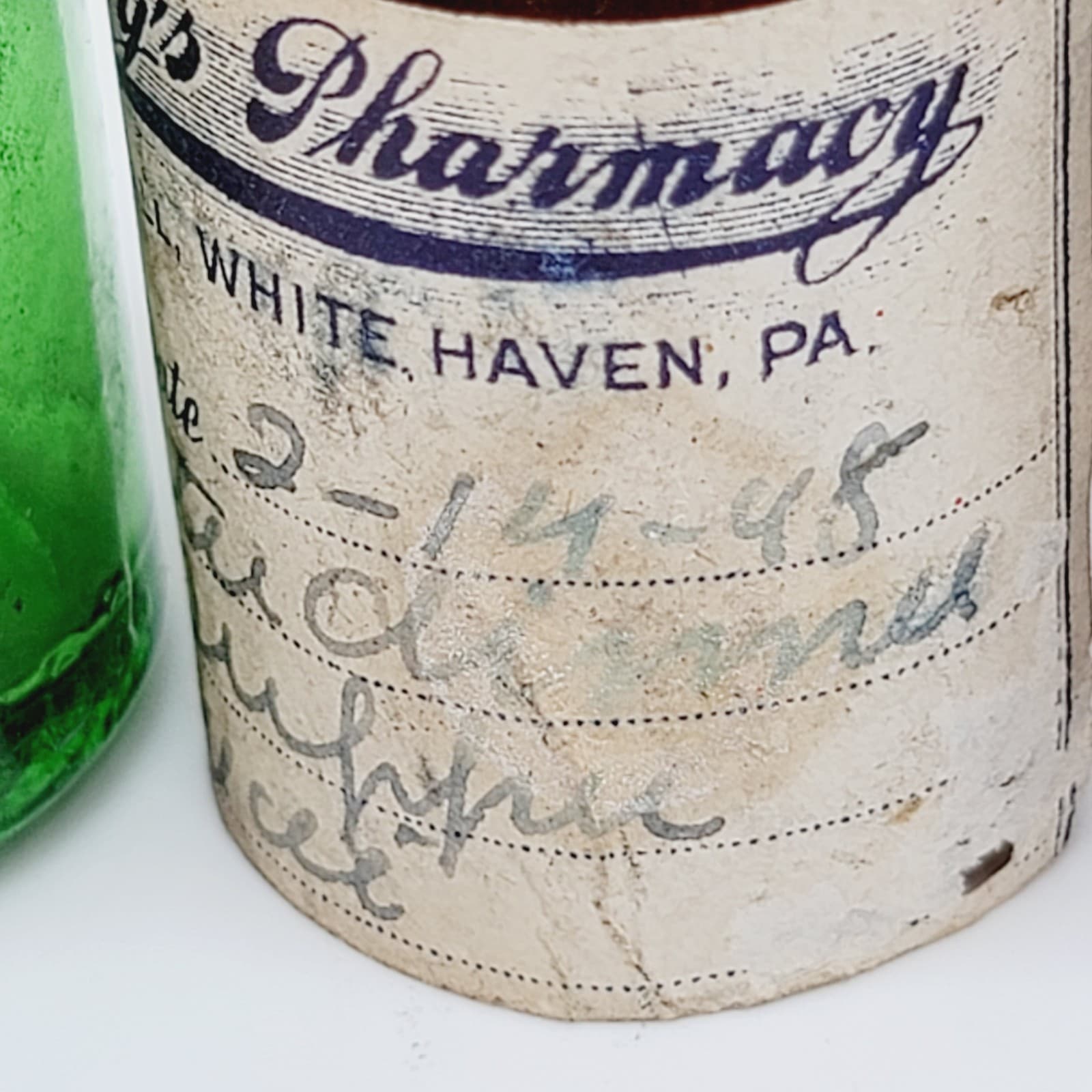 5 Vtg Glass Pharmacy RX Prescription Medication Pill Bottles 1940s Odd Fellows  5