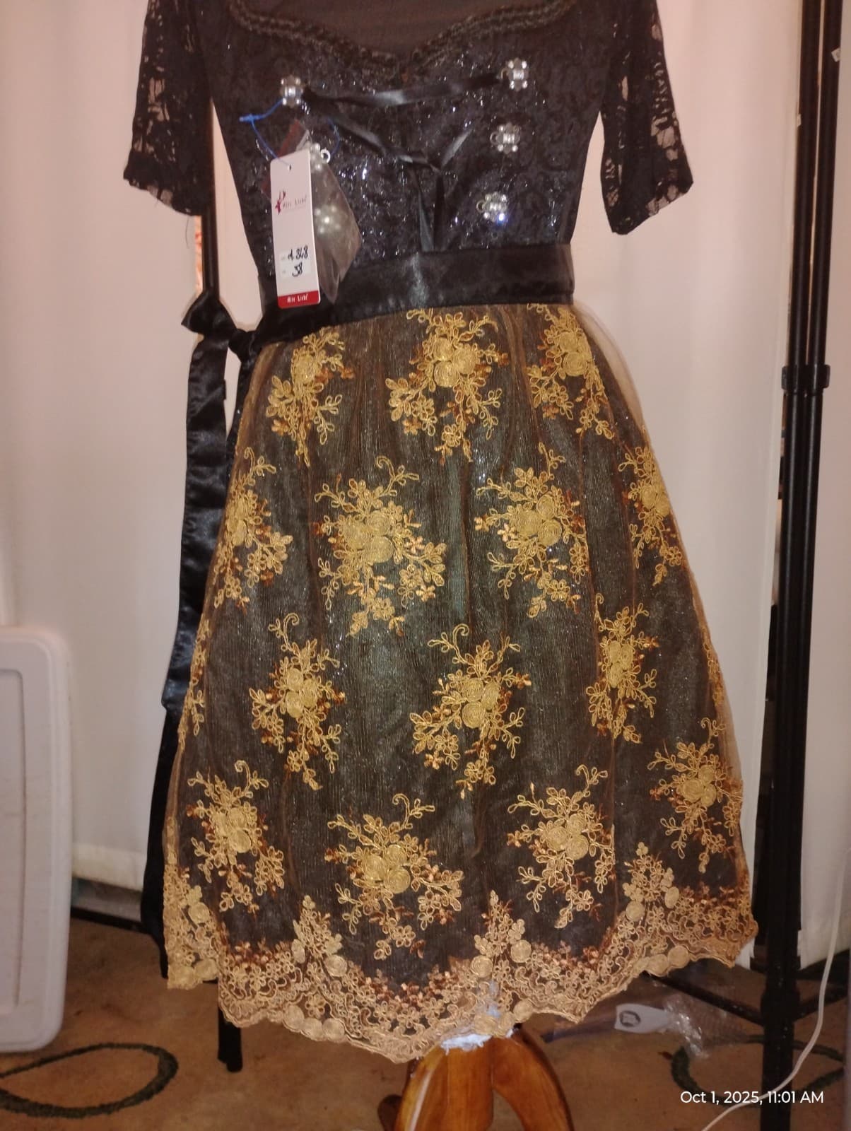 US 8 Waitress,Trachten,Oktoberfest,Germanfest Dirndl Dress,3-pc,Black,Brown 2