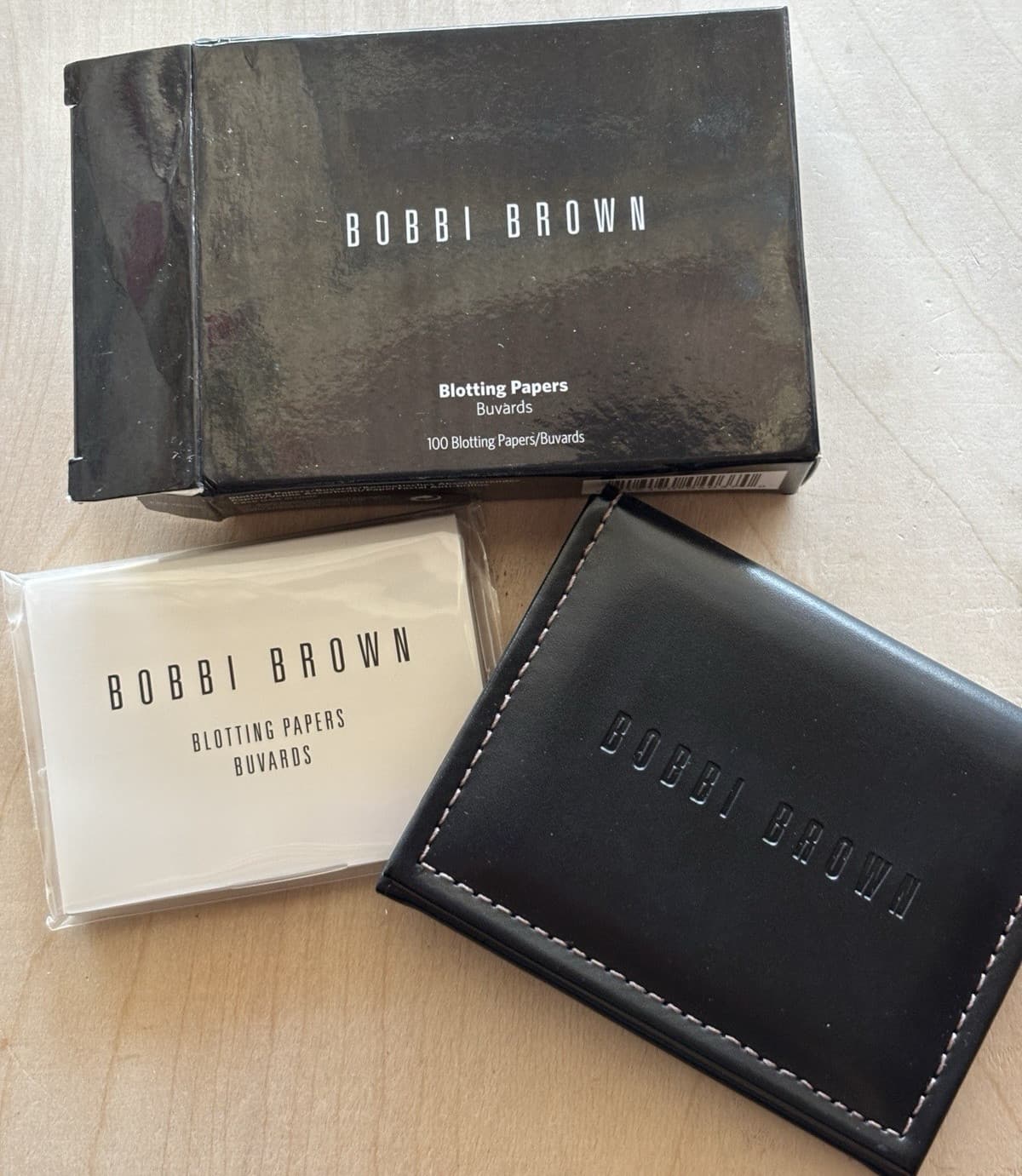 Bobbi Brown 100 Blotting Papers NIP Mirrored Case New in Open Box