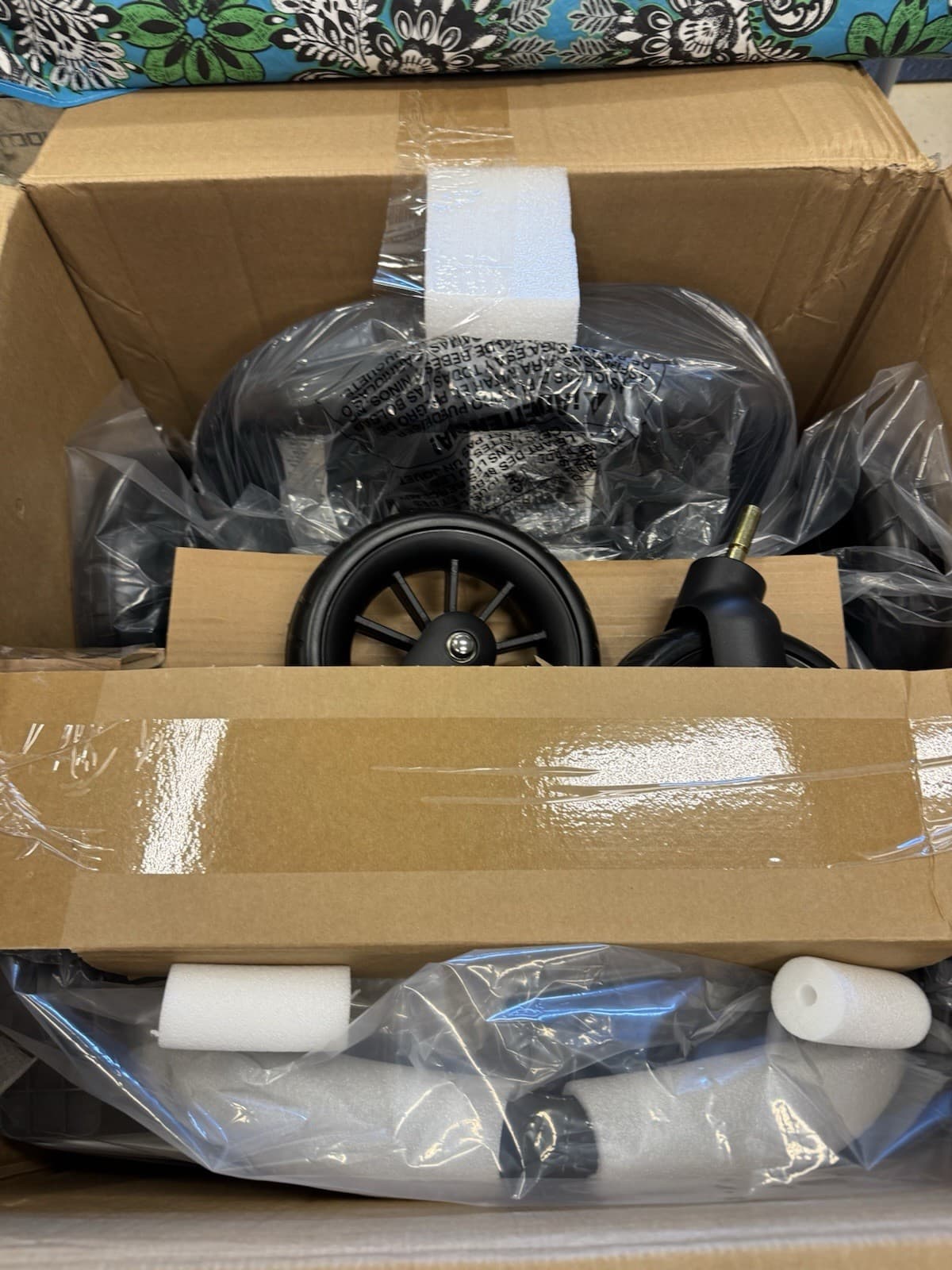 Evenflo Pivot Modular Travel System w LiteMax Seat w Anti-Reboud GRAY 2