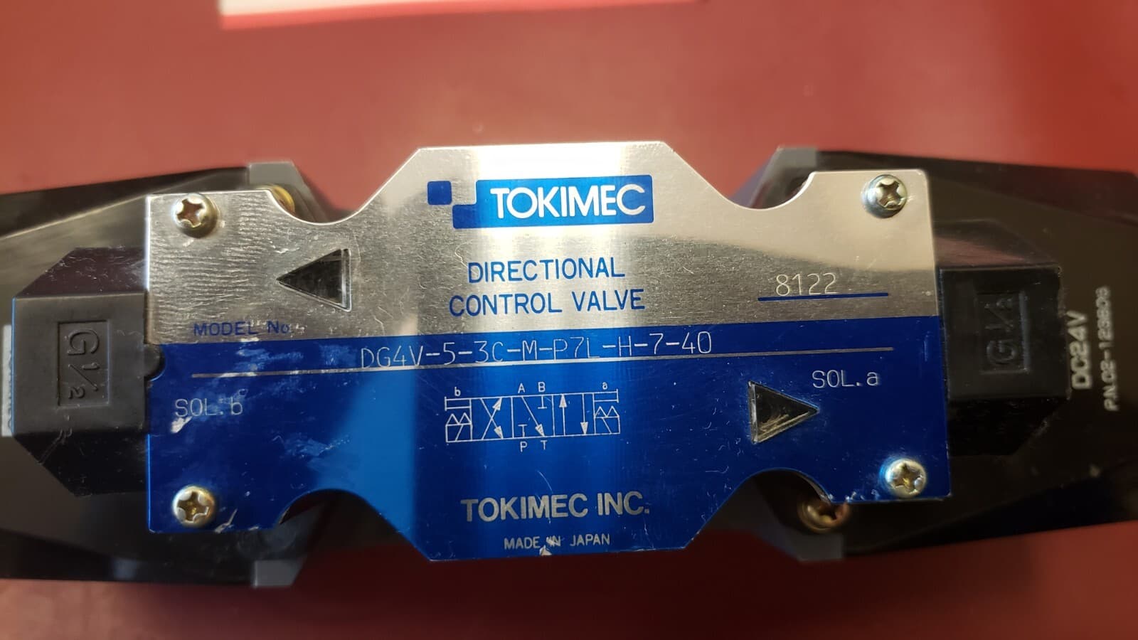 NEW TOKIMEC Directional Control valve DG4V-5-3C-M-P7L-H-7-40 ( G2-5B) 2