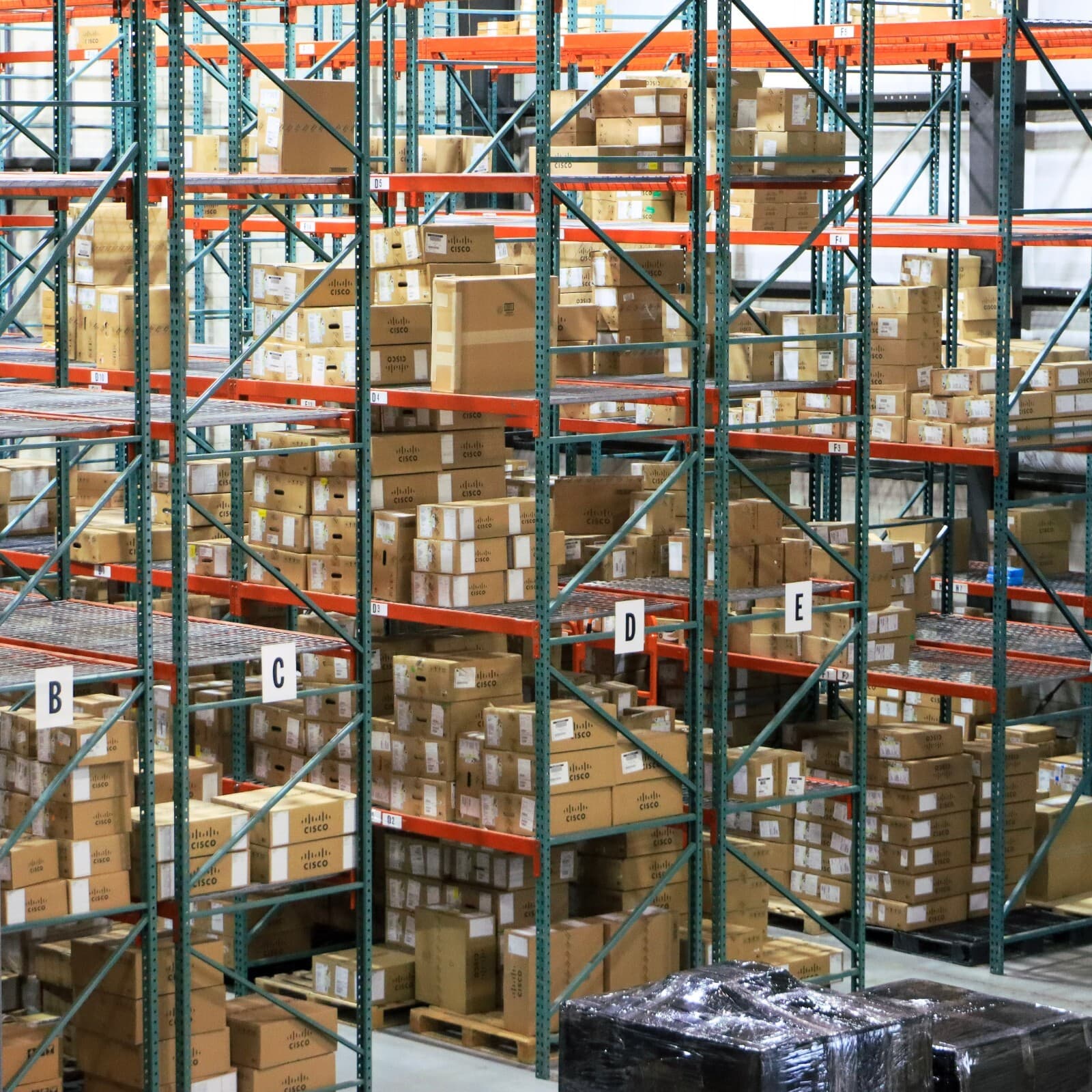 Cisco C9800L-RMNT Wireless Controller Rack Mount New 3