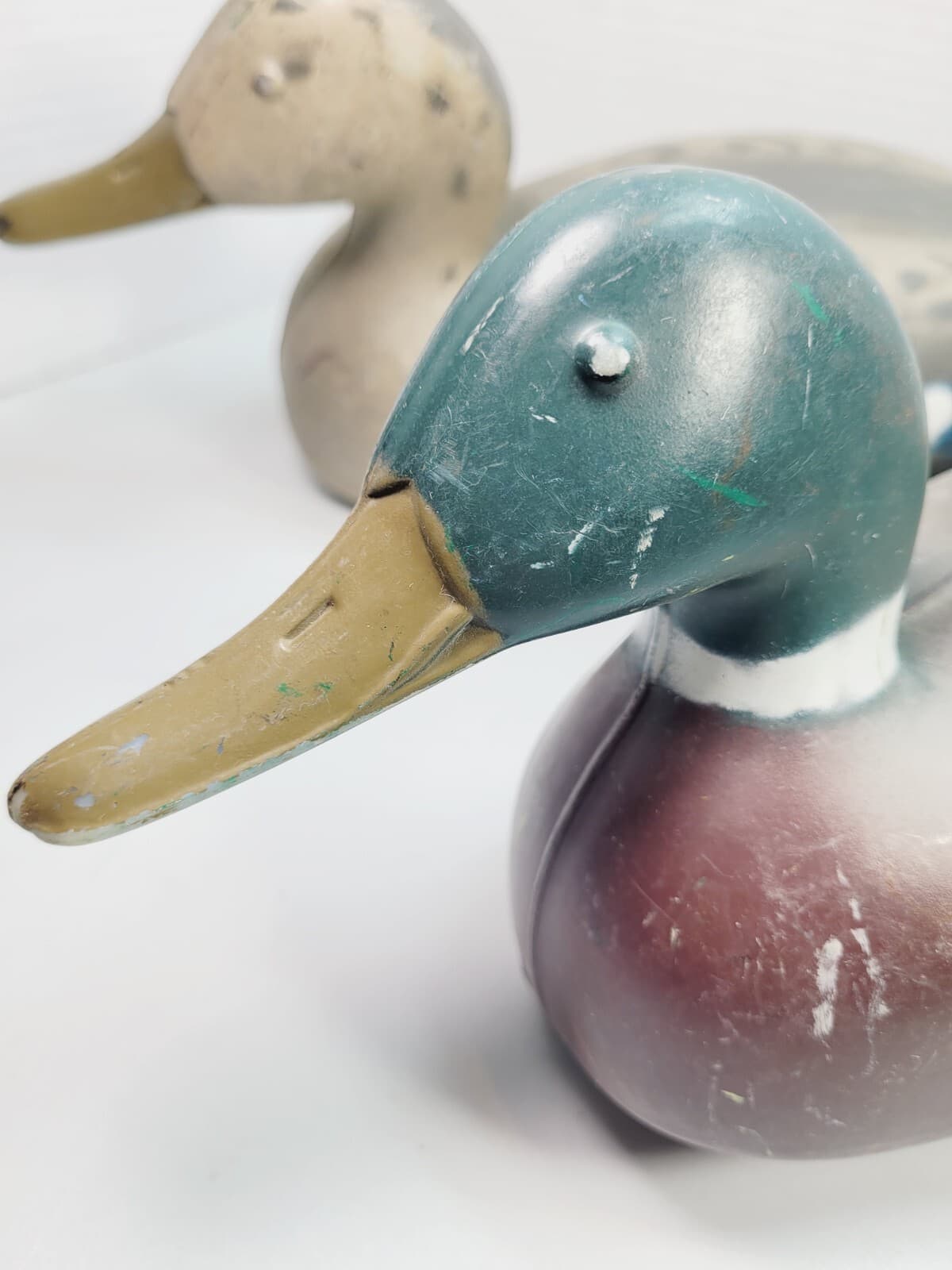 Pair Of D-9 Victor Duck Decoys Majestic, Animal Trap Co. 5