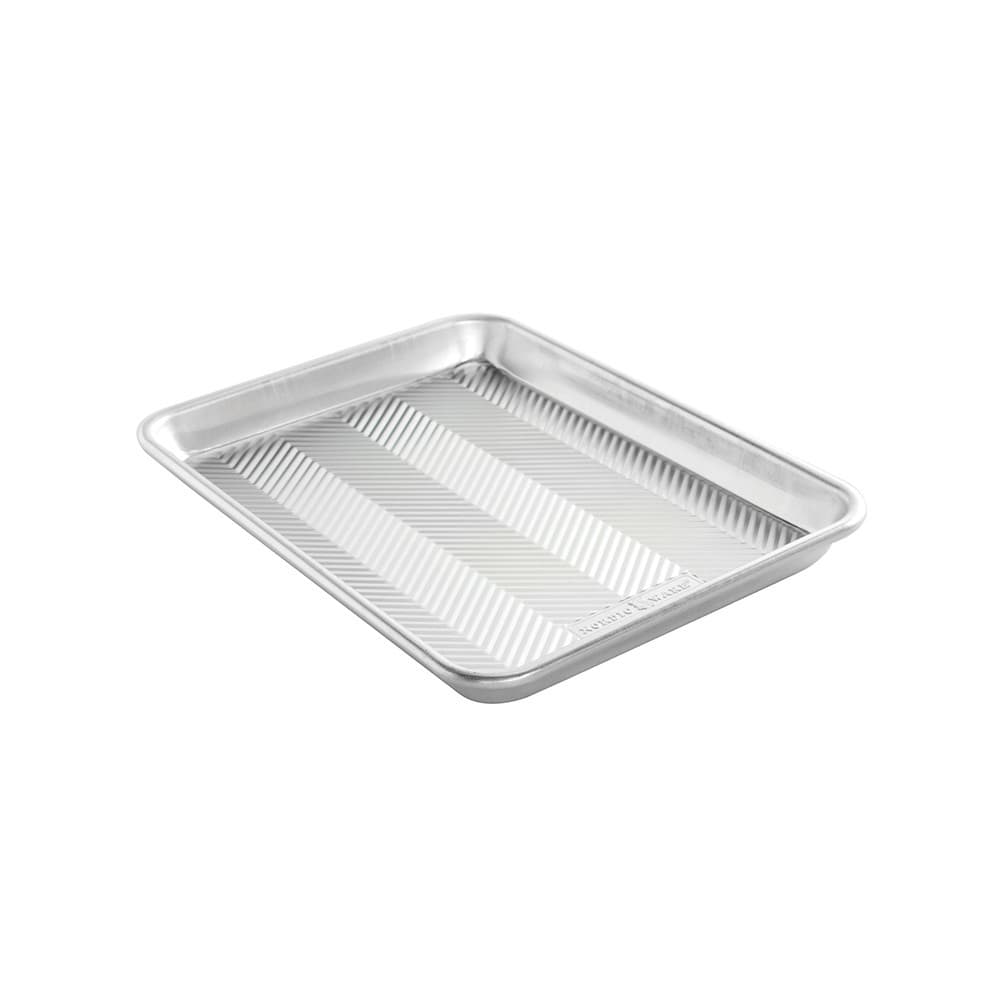 Nordic Ware Prism Aluminum Quarter Sheet Pan 4