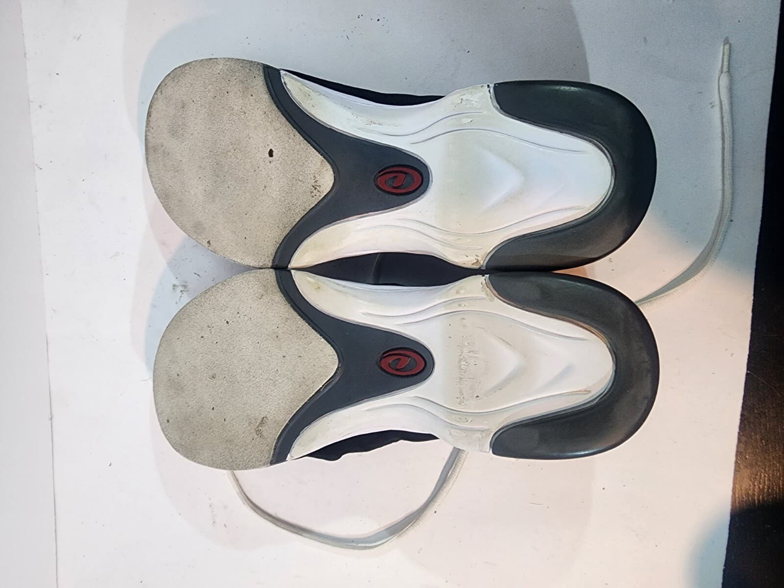 Dexter #B2006-11 Size 8 Men’s Bowling Shoes Black & Gray w Ebonite Dry Dogs 6