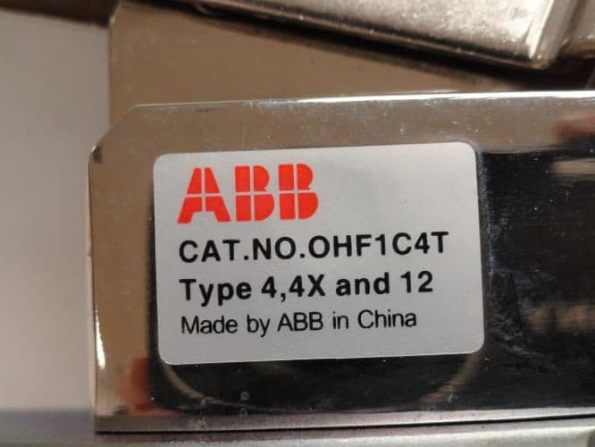 181920 New-Incomplete; ABB OHF1C4T Flange Handle; NEMA 4/4X; NO RED/GREEN COVERS 2