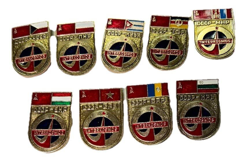 Set of 9 Vtg USSR Soviet Astronauts Space Cosmos Pin Badge Interkosmos 2