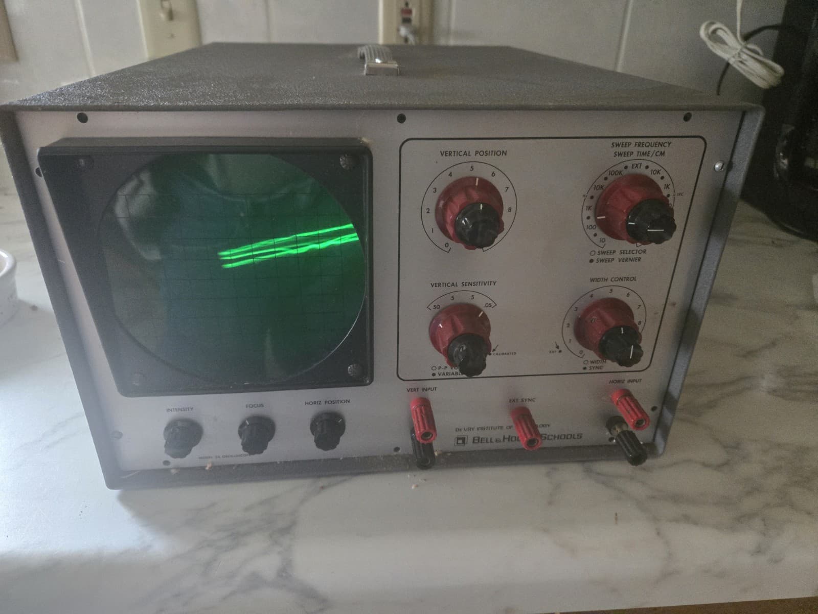 Devry Bell & Howell Schools Model 34 Oscilloscope IN BOX! 6