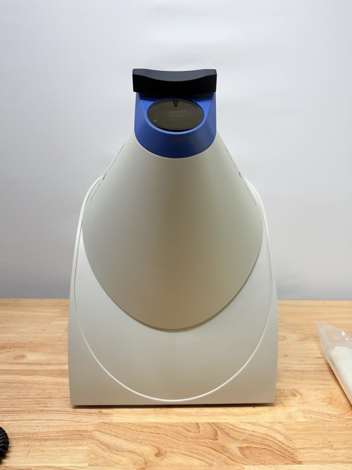 Oculus Easyfield Perimeter Visual Field Tester 4