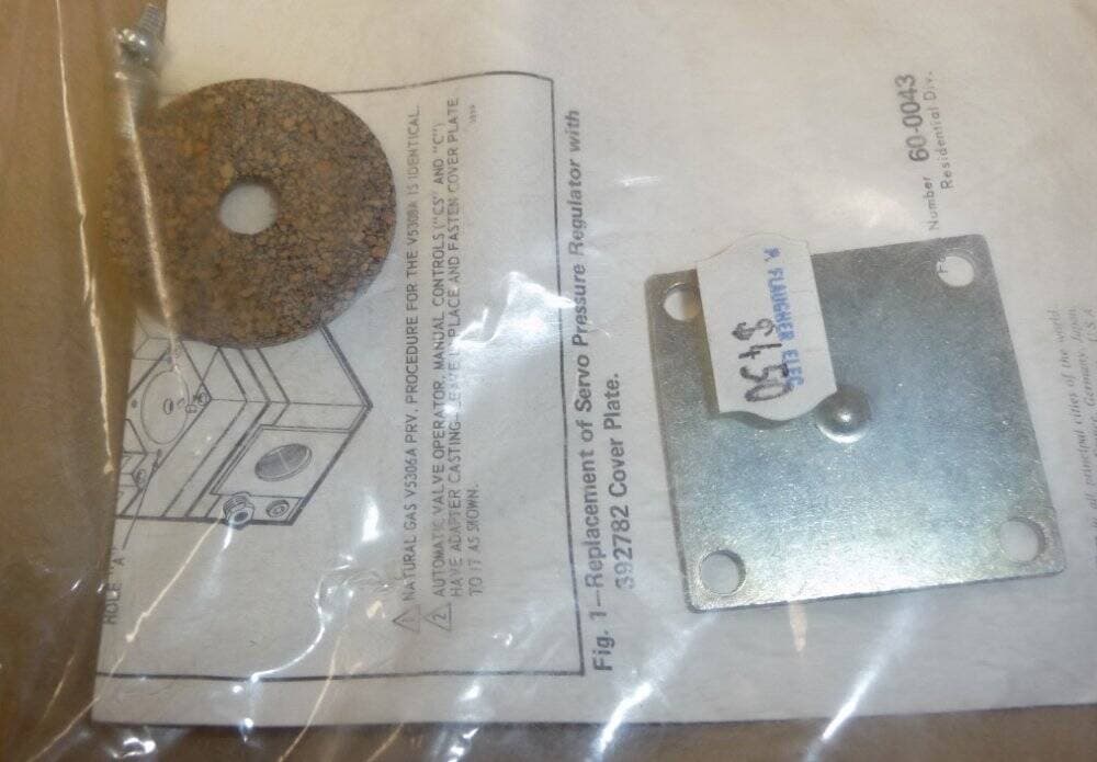 (2) Honeywell 392782 PRV Replacement Regulator Cavity Cover Plate New Sealed 2