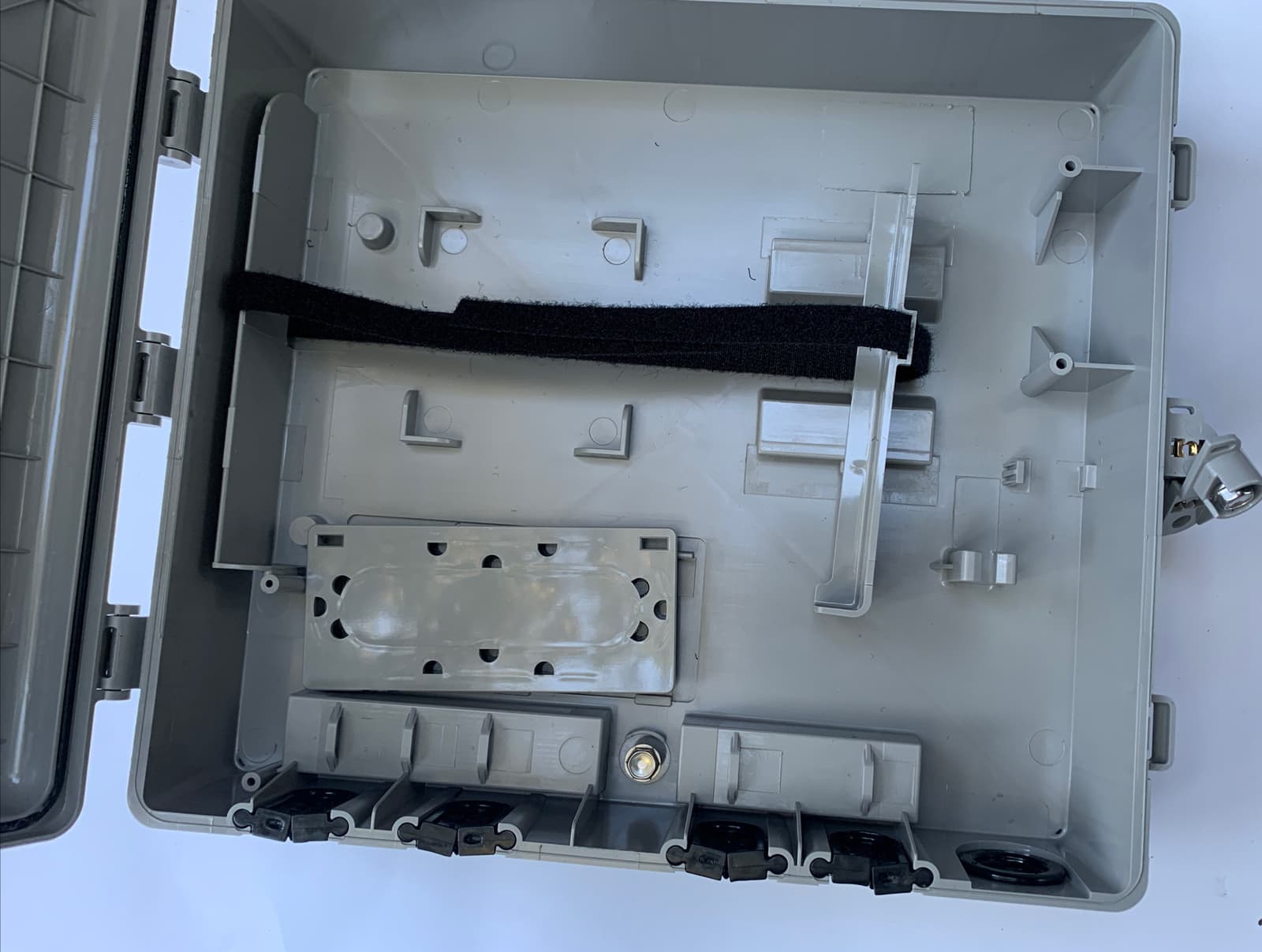 Tii Technologies OD-ONT-ENC Outdoor Optical Network Terminal Enclosure 2