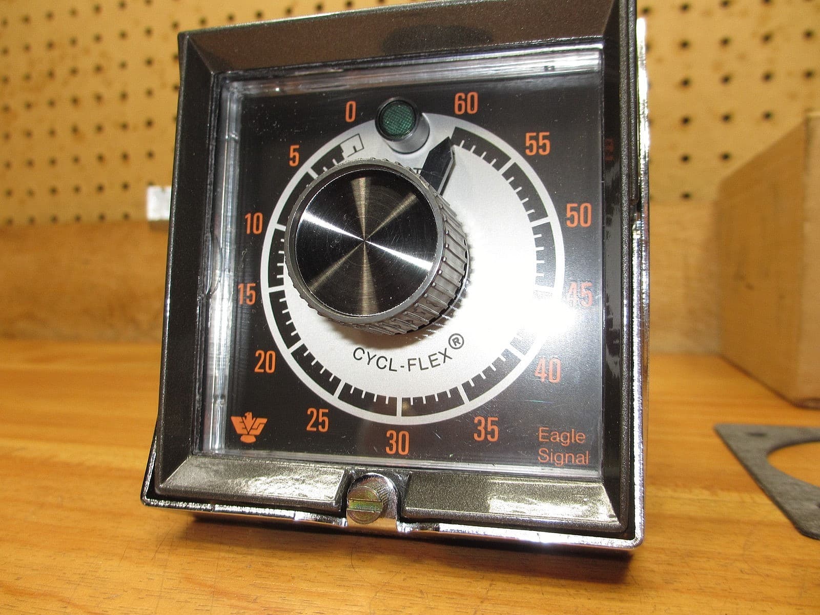 Eagle Signal HP56A601 *NEW* Cycle Timer 60min CYCL-FLEX Danaher Controls #4 4