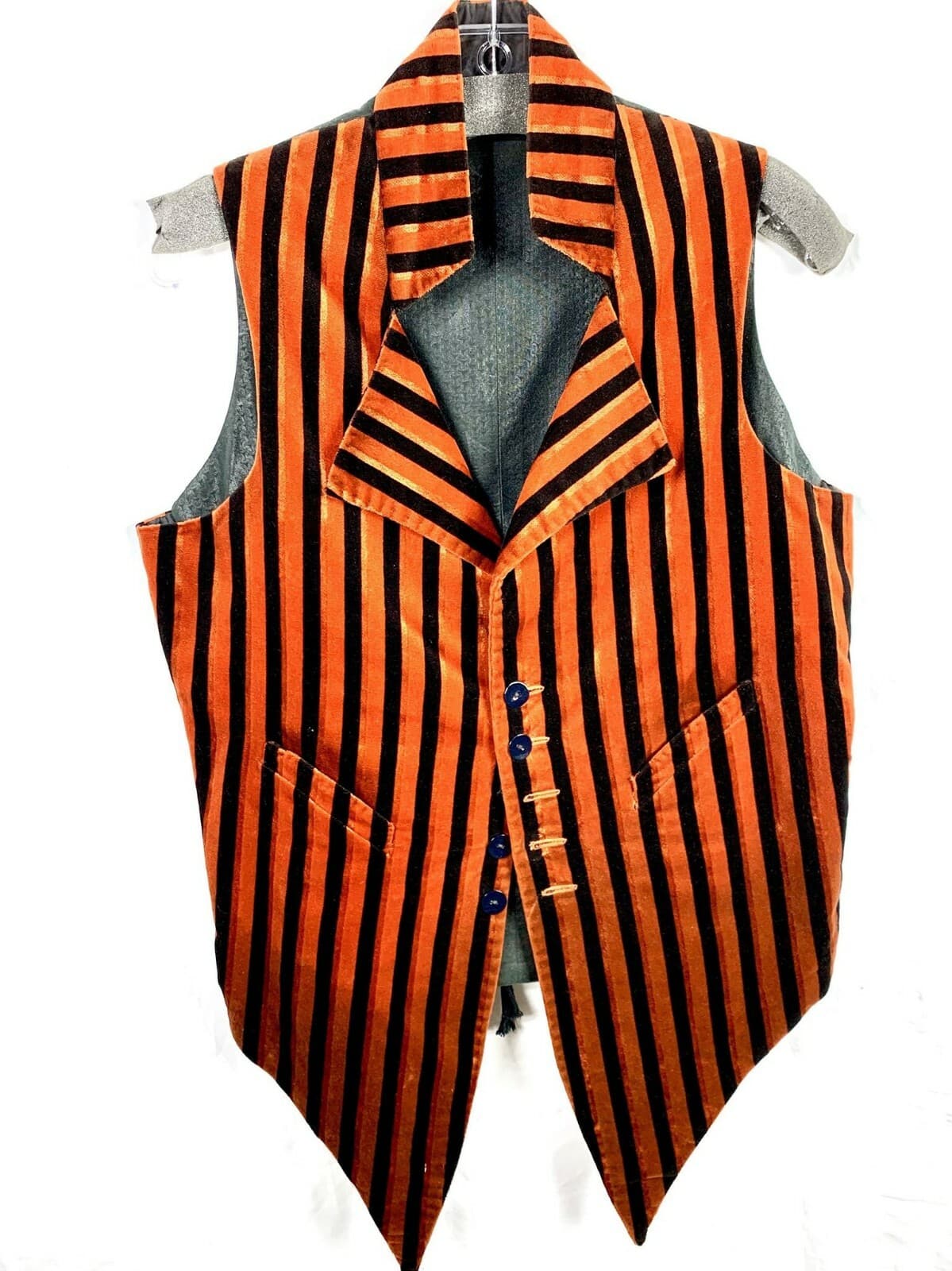 The Tempest: Russell Brand "RIFF" Custom Outfit with COA 4