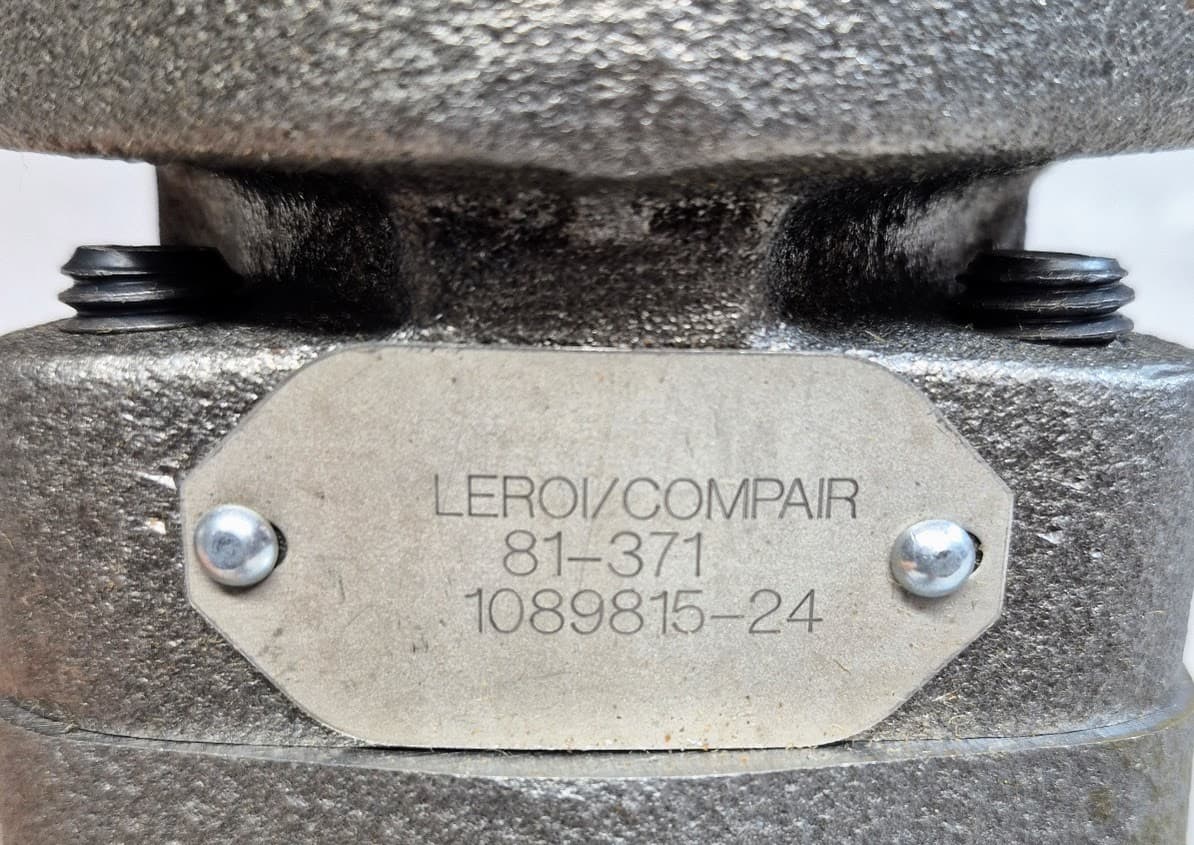 Gardner Denver Gear Pump 81-371 1089815-24 LeROI HGT 17 and HGT24 Compressors 2