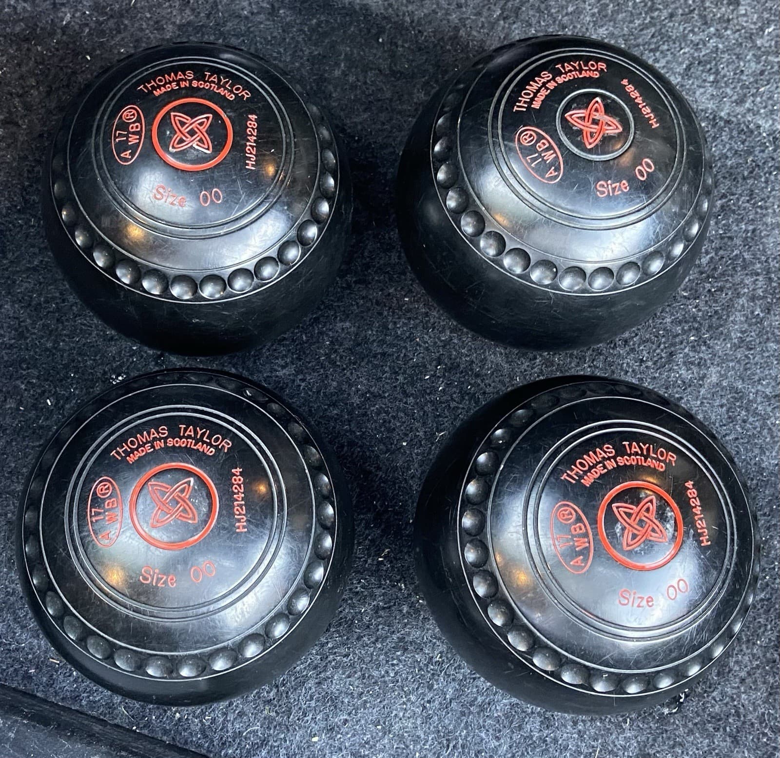 Thomas Taylor Lawn Bowls Set of 4 Size 00