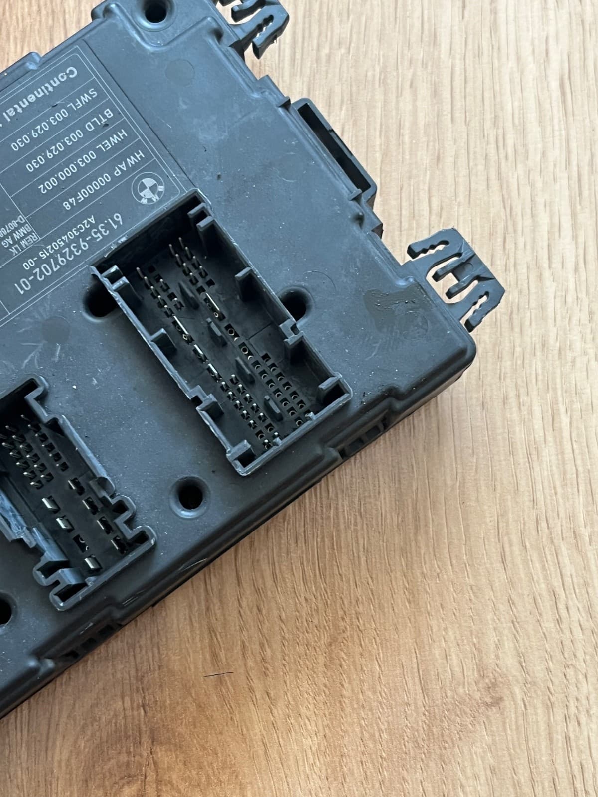 9329702 bmw body control module used module from bmw part number 61359329702 5