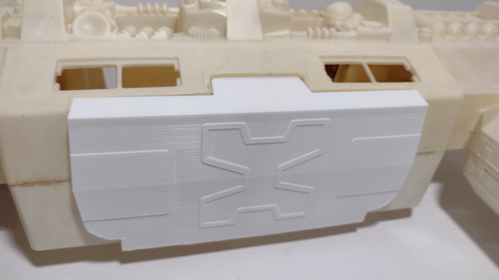 Mattel Space 1999 Eagle action figure LARGE SIDE DOOR reproduction