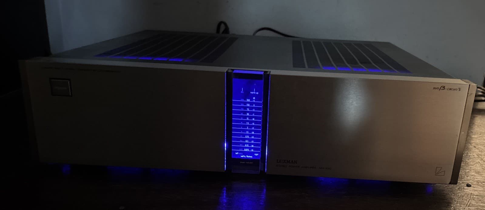 Luxman MX-100 Stereo Power Amplifier - Works Great - Custom Blue Led Lights 4