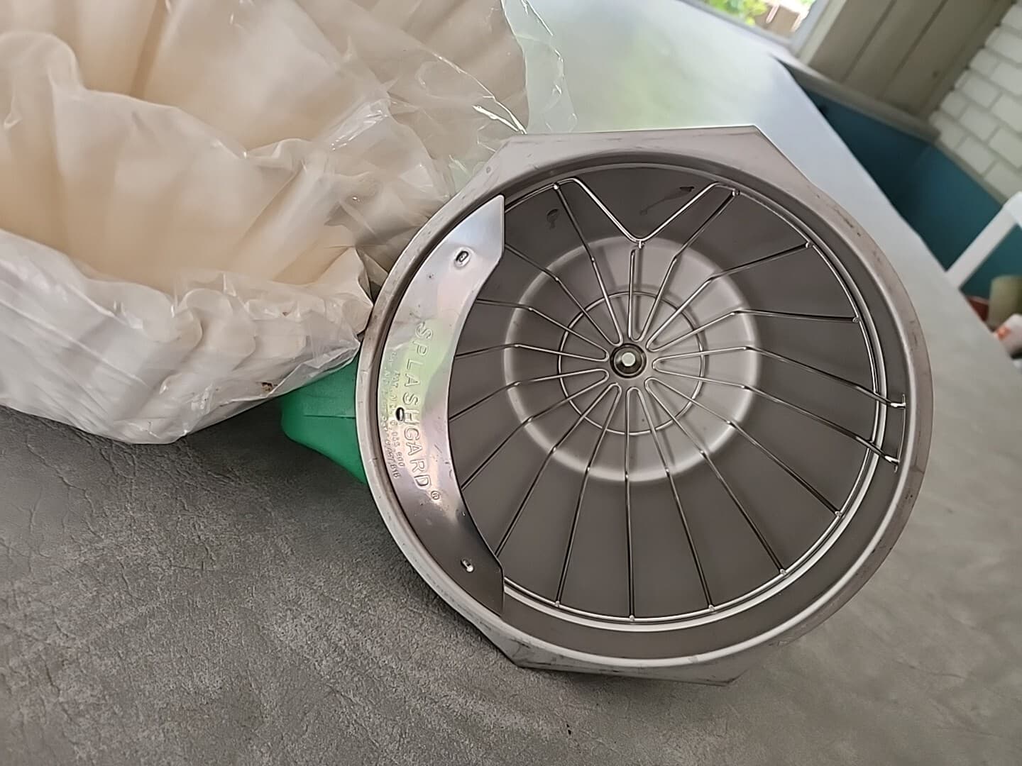 BUNN 32643 filter smart funnel Coffee, Tea Brewer w/4 Pks filters, Green handle  4