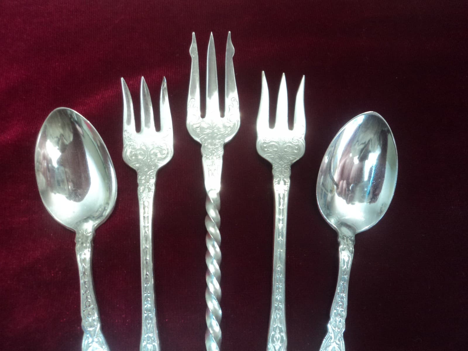 Silverplate Lot of 5 Alhambra Appetizer Forks Demitasse Spoons  1907 3