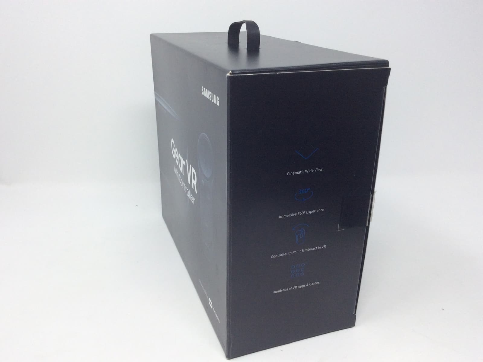 Samsung Gear VR Virtual Reality Headset w/ Controller SM-R324 Oculus Used In Box 4