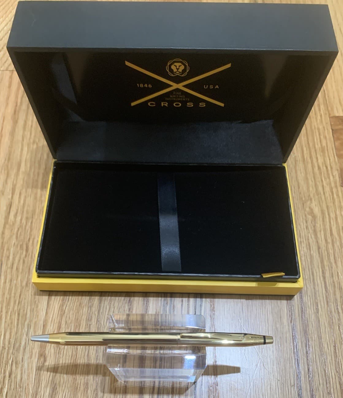 Cross 18K Solid Gold Century Ballpoint Pen In Case, Beautiful!! Hard To Find. 6