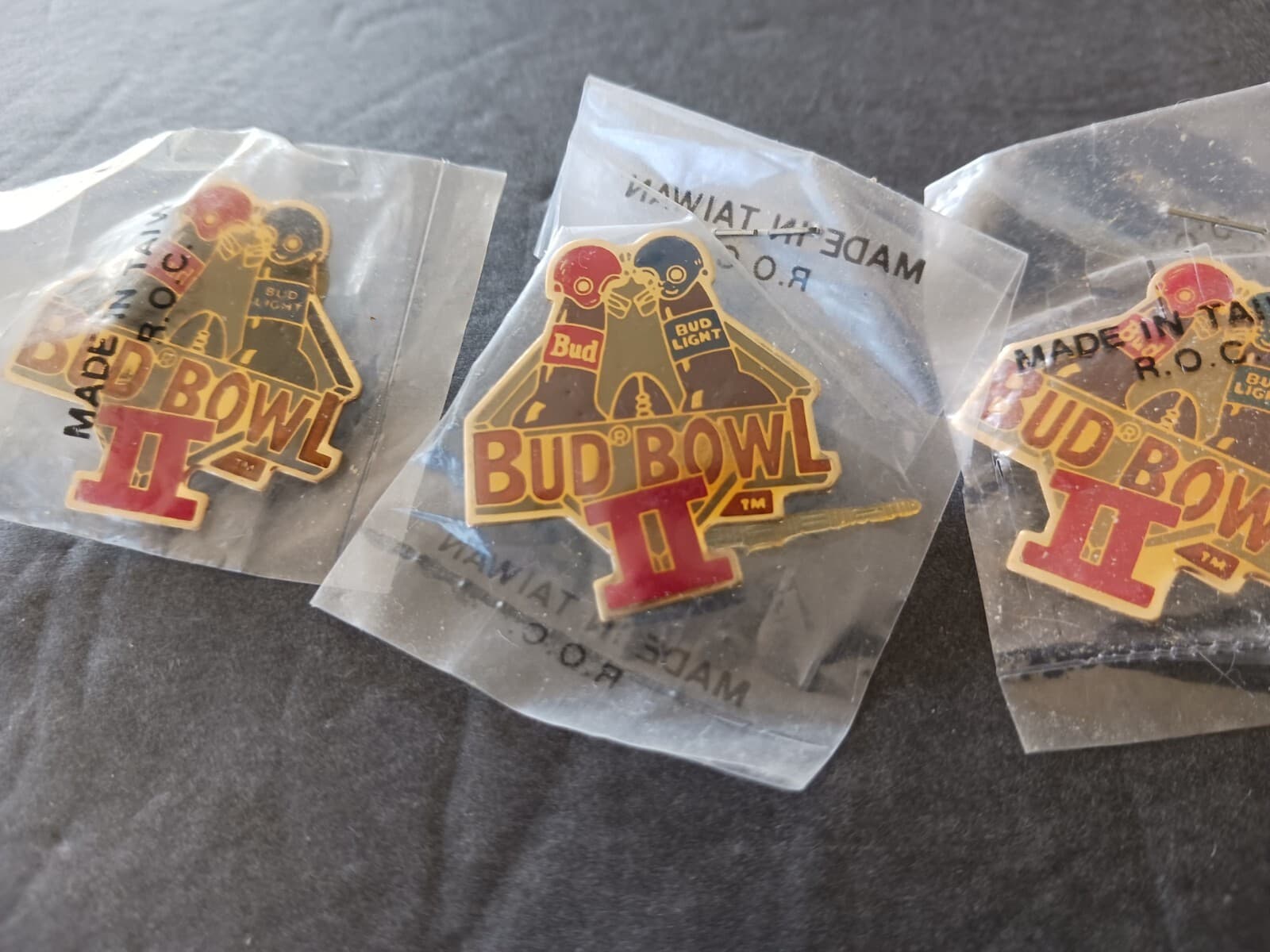 3 Budweiser Bud Bowl II 2 Bud Bud Light Pins Football 2