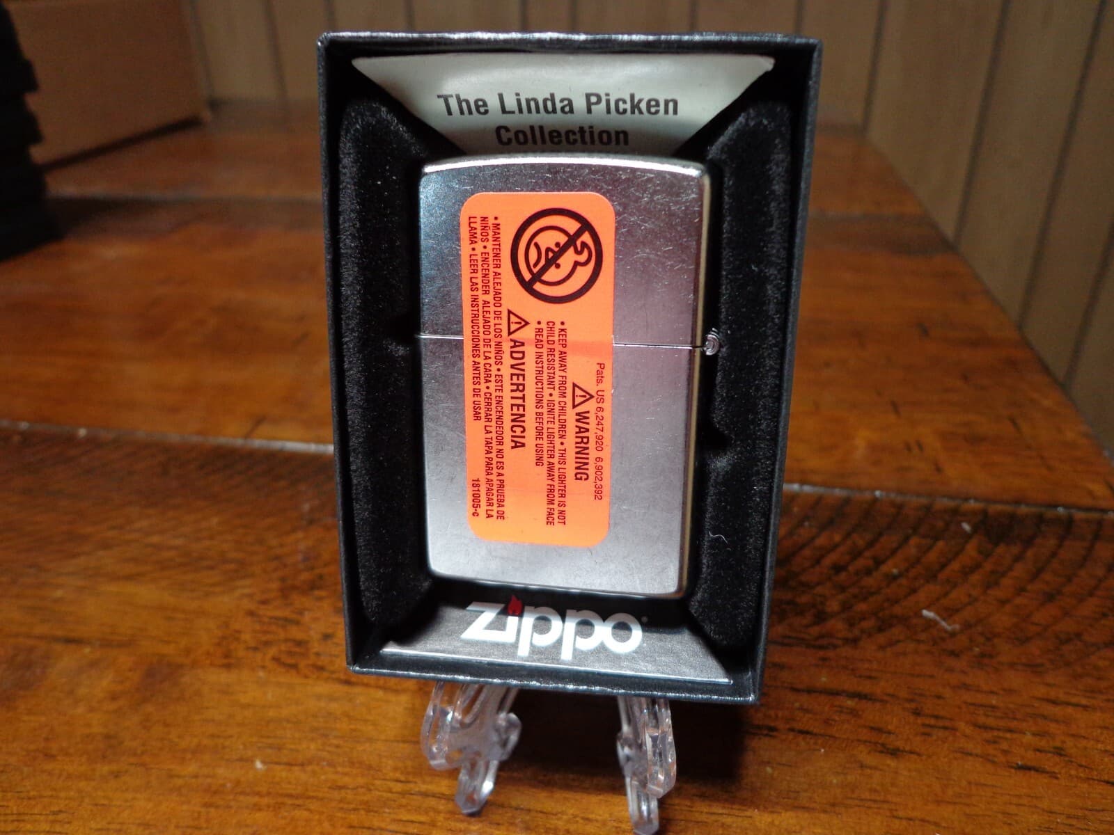 LINDA PICKEN FLYING PHEASANT AND HUNTING DOG IN CORN ZIPPO LIGHTER MINT IN BOX 2