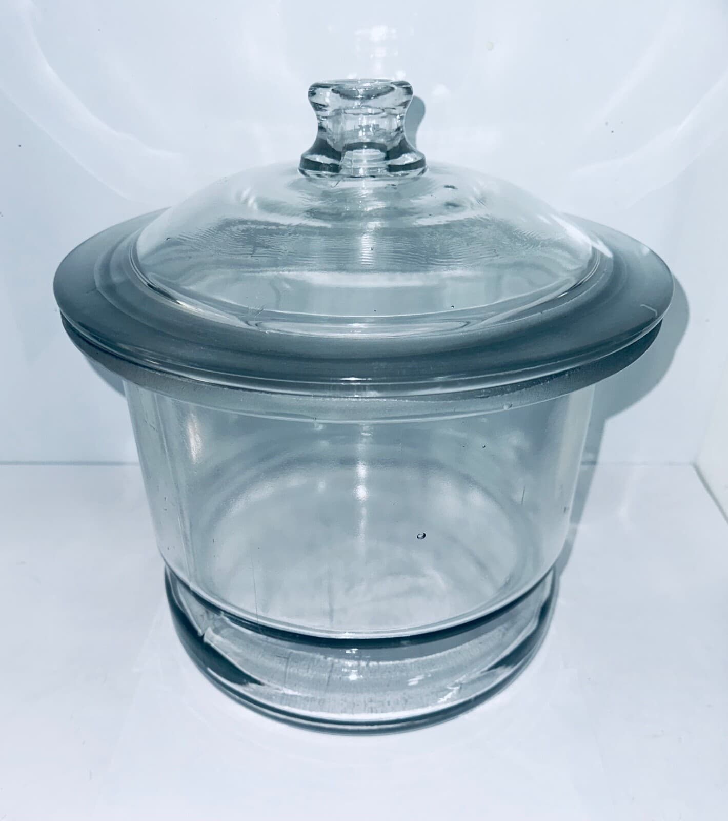 Circa 1960s RCA Labs Providence Large Glass Laboratory Desiccator Jar – Vacuum 2