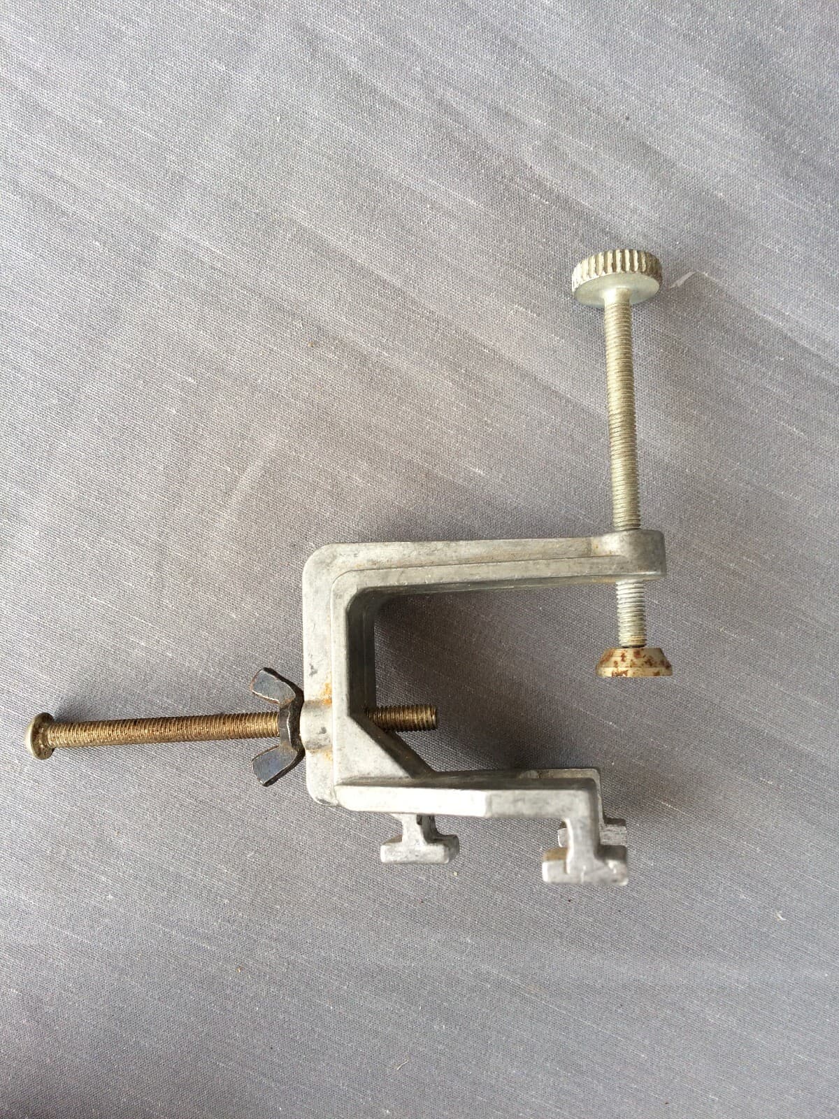 29LD 214 Mystery Bosch Channel Slot Mounted C Clamps Hold Down 5