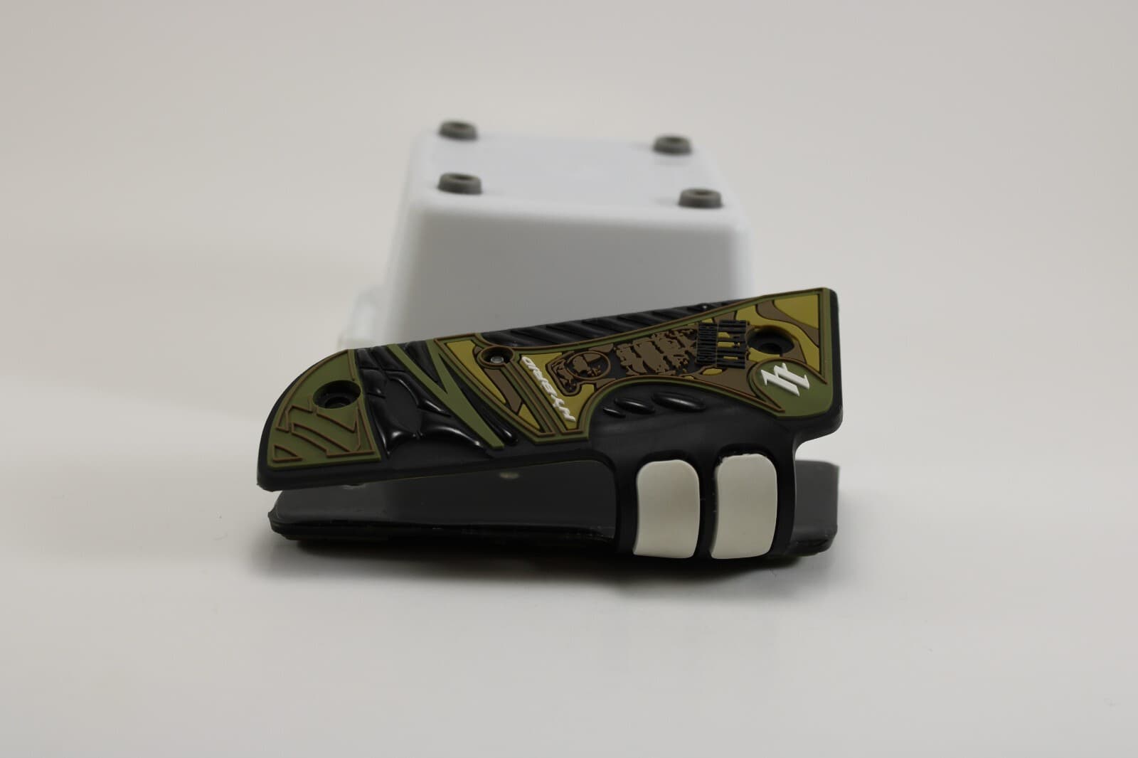 Hybrid contract killer grenade grips 45 paintball 5