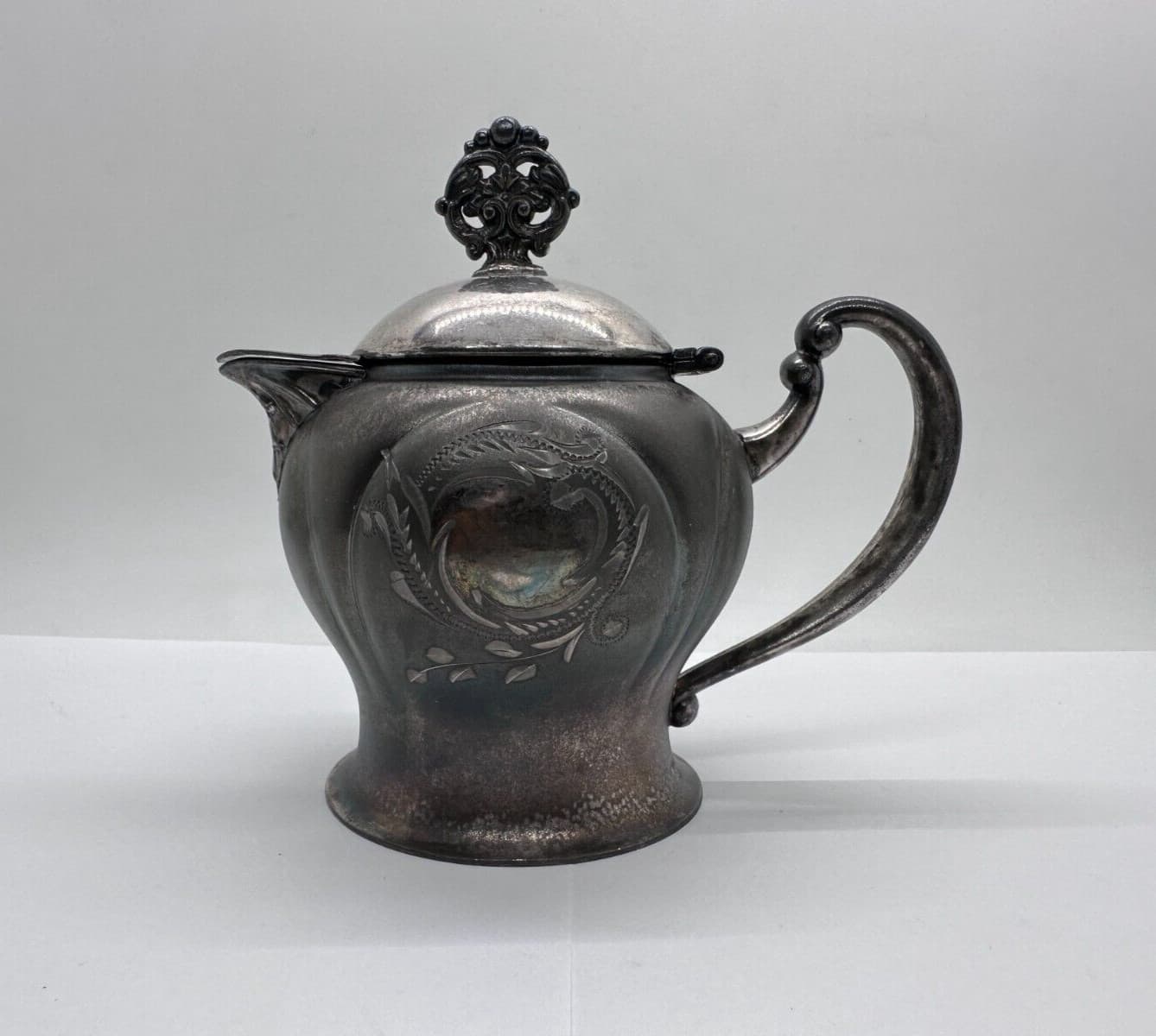 New Amsterdam Silver Co #261 Vintage Plated Antique Creamer 2