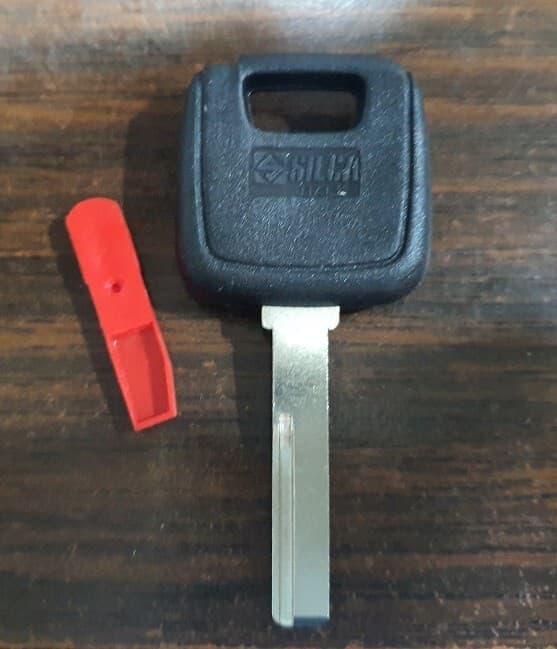 Silca Italy HU56RAT2 HU56 Transponder Uncut Key Blank For Volvo Trucks x 1pc