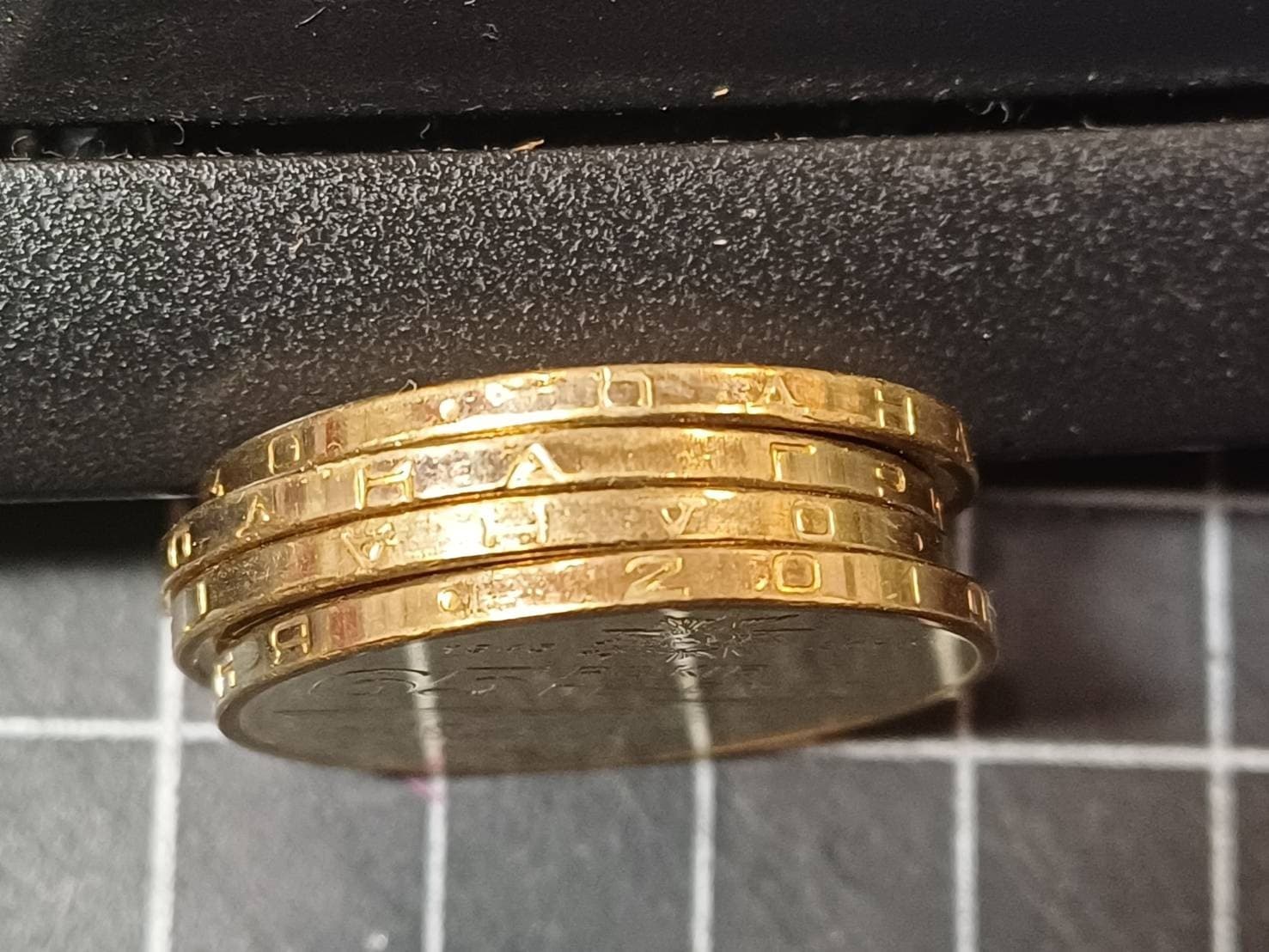 UKRAINE - 1 HRYVNIA 2010 "65 Years of Victory in WWII" , KM # 667 - UNC #208175 3