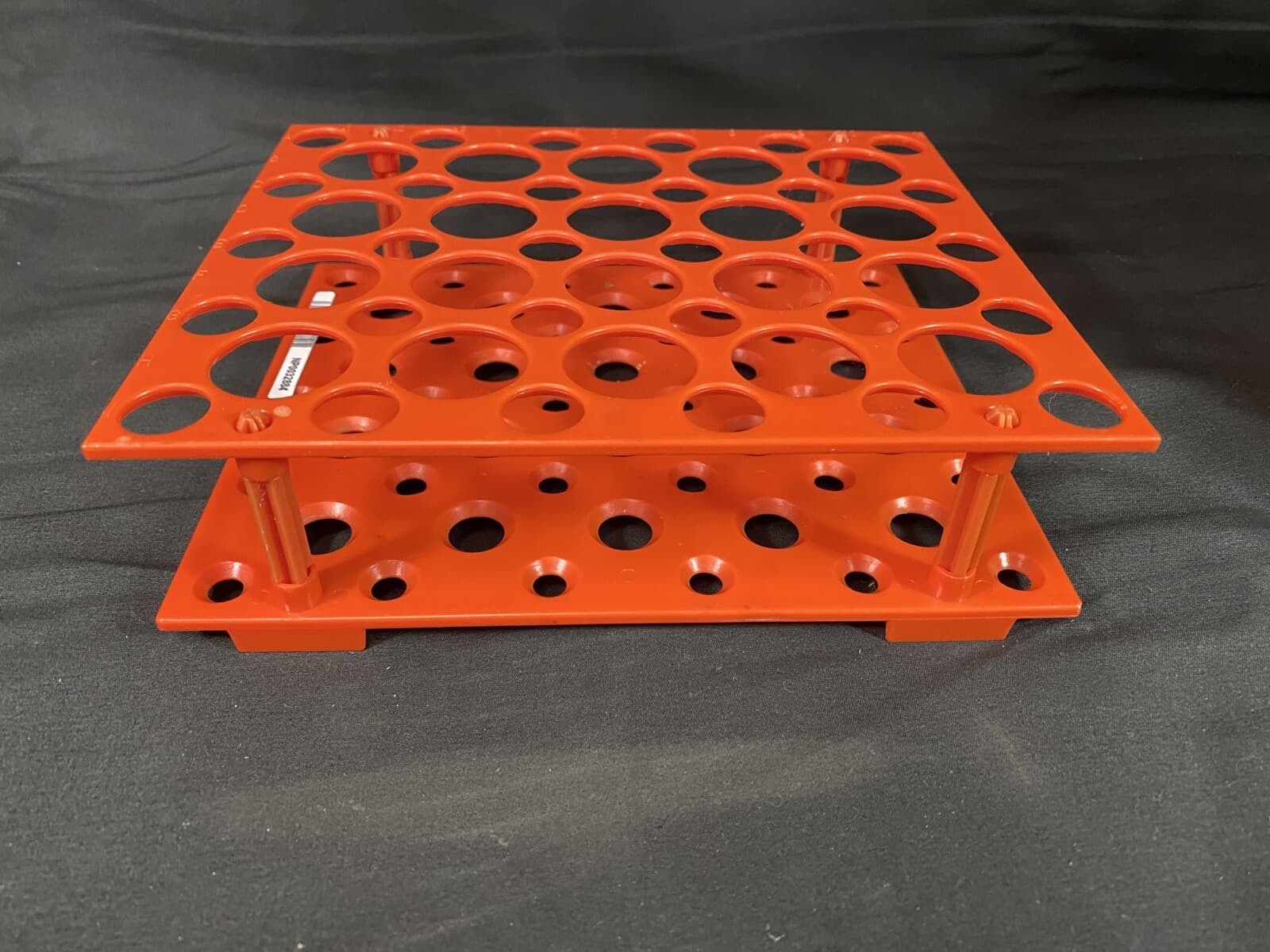 GLOBE SCIENTIFIC 15 & 50mL Orange Centrifuge Tube Rack 50 Places 456930 3