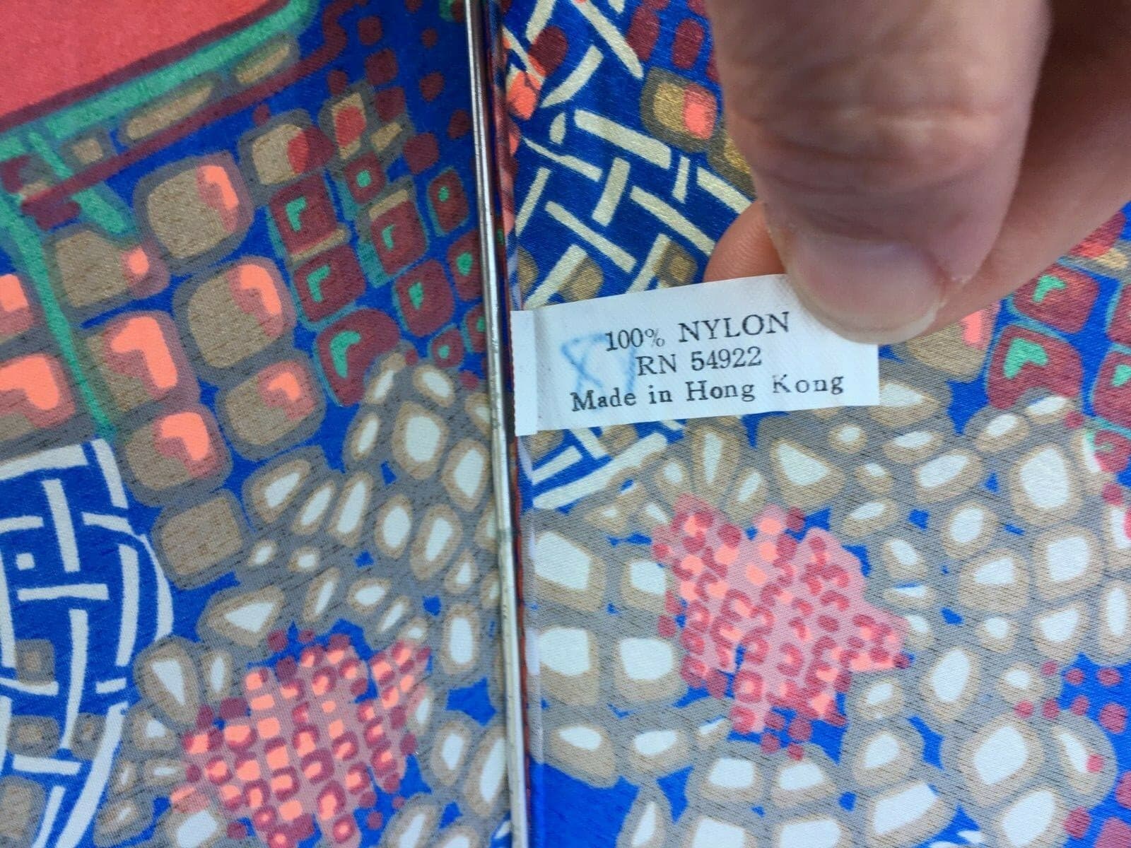 Vtg MCM Carrying Rain Umbrella 100% Nylon Hong Kong 3