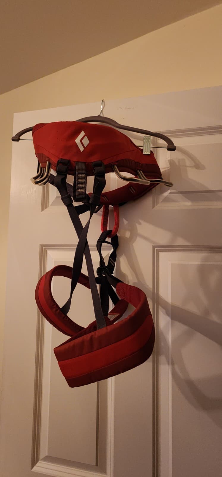 Black Diamond Men’s All Around Momentum Climbing Harness ( Red NEW Medium ) 5