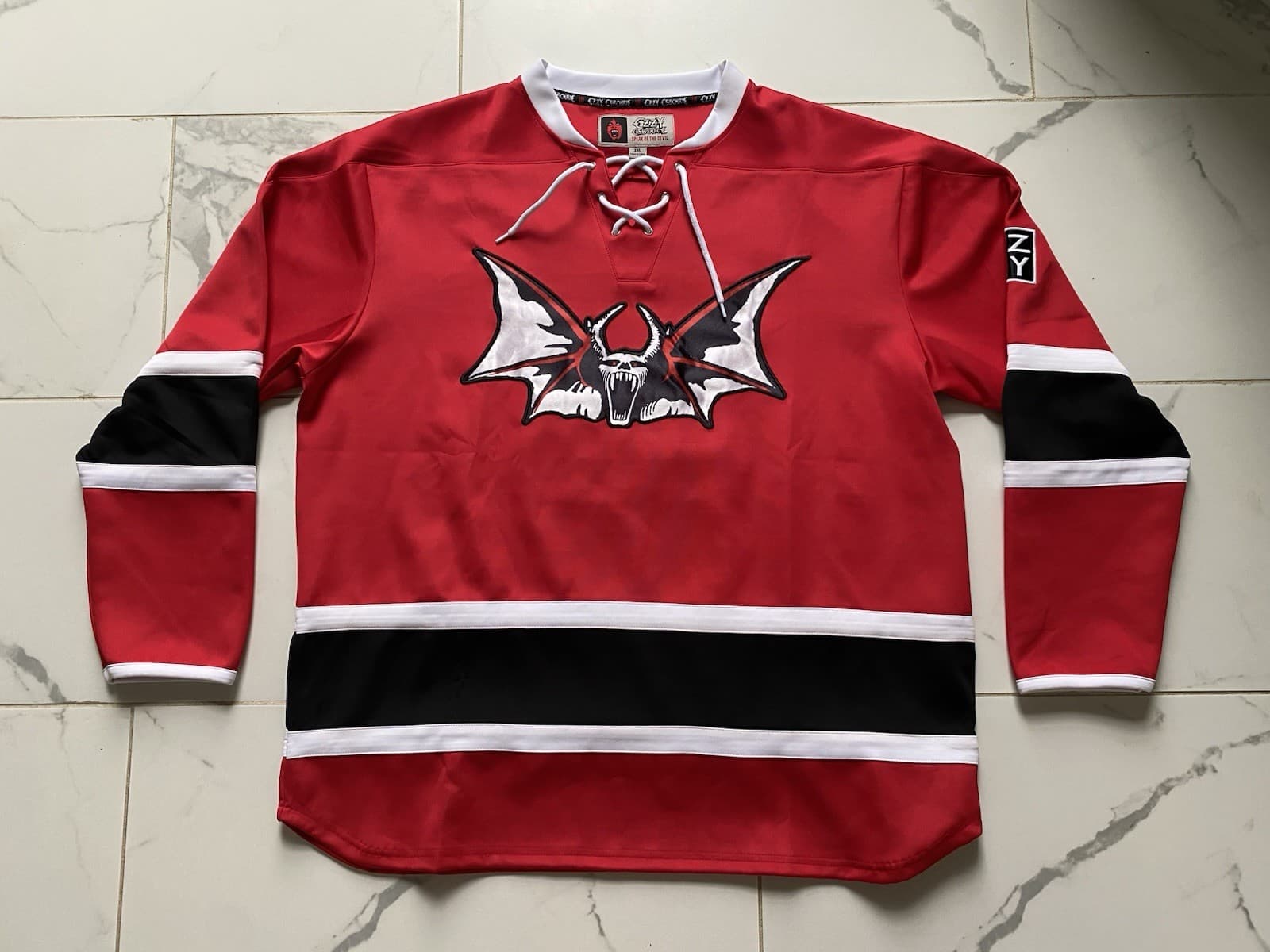 2019 Ozzy Osbourne Speak of the Devil Hockey Jersey Size 3XL Red Black Bat