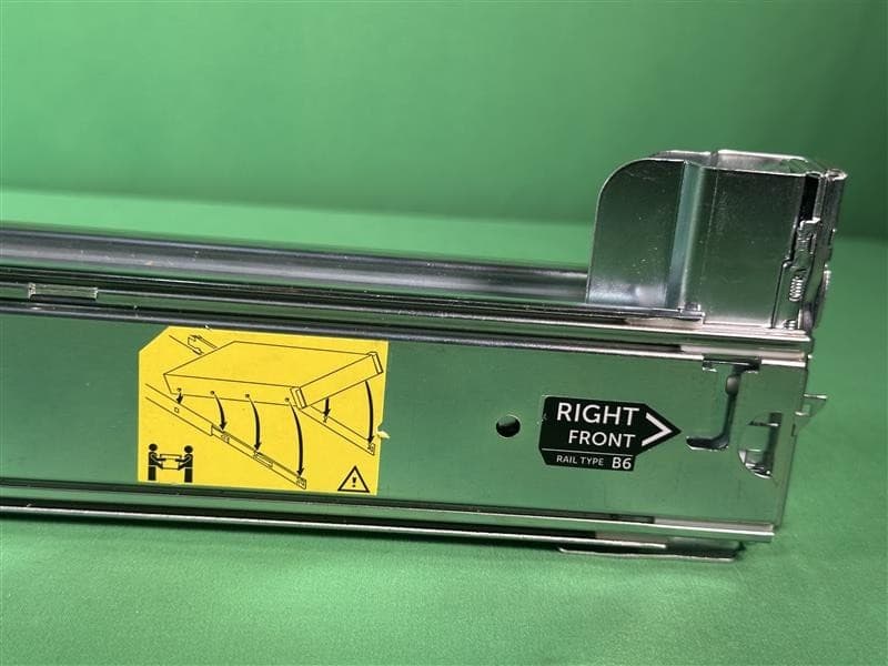 Dell 00TKYT (L) and 024V27 (R) Rails - USED 5