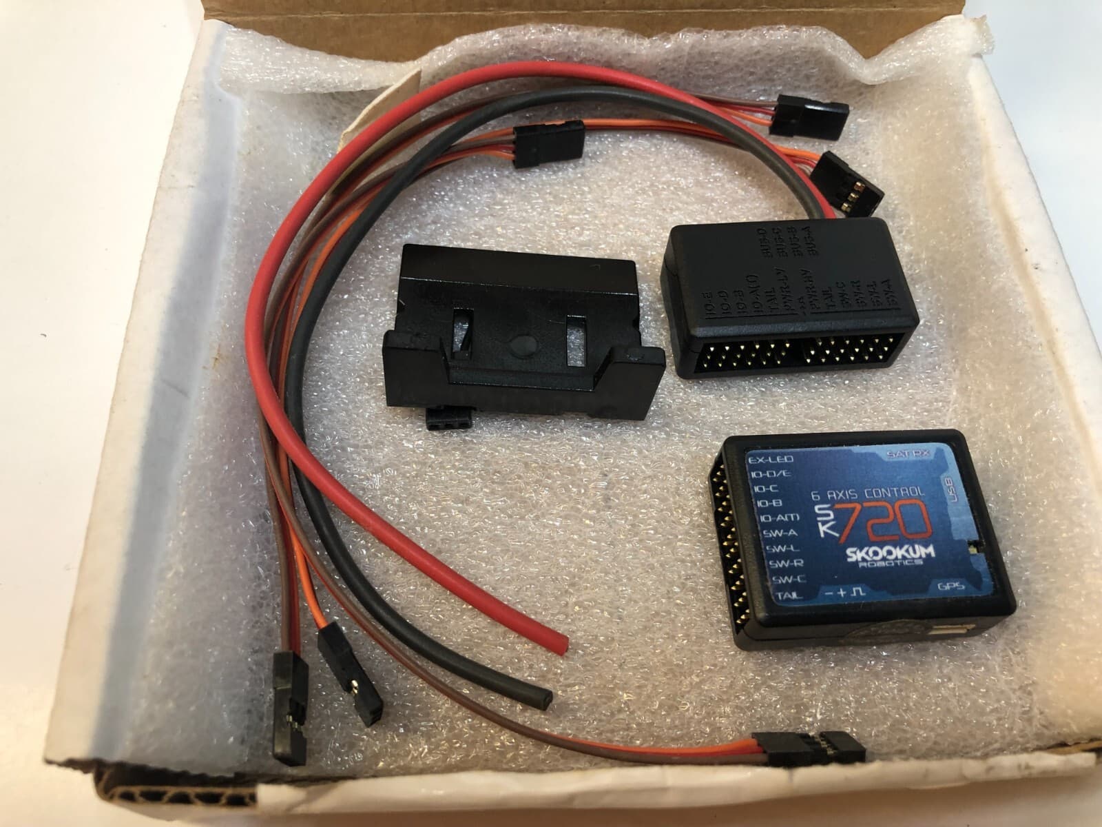 Skookum Sk 720 Rc Helicopter FLYBARLESS  3