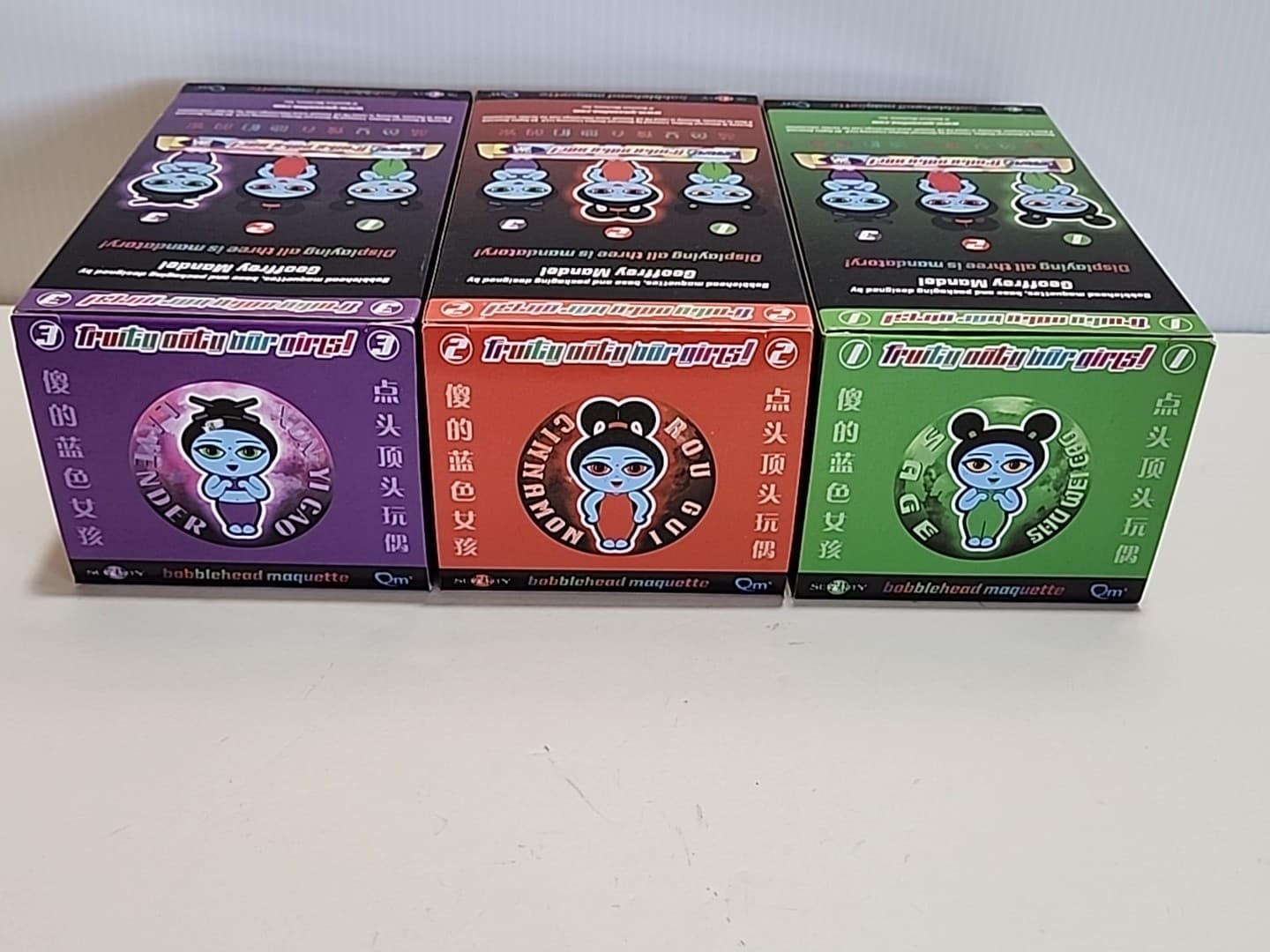 Quantum Mechanix Serenity Fruity Oaty Bar Girls Bobble Head Maquette Set Firefly 5