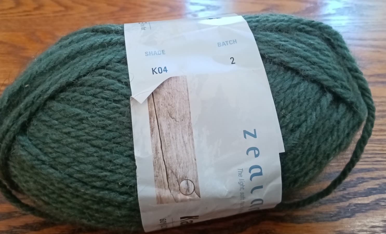 Zealana Kia Ora "Kauri" Yarn NZ Merino & Possum & Silk Yarn Green 50 grams 2