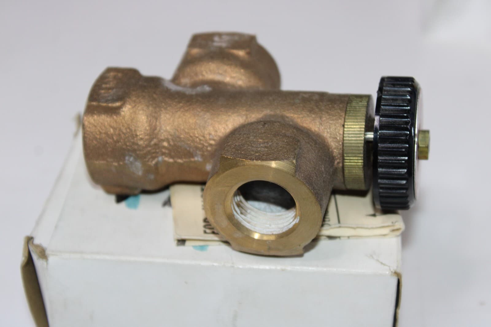 WATTS 1/2" Hot Water Extender Tempering Valve L70A-T BRAND NEW IN BOX 5