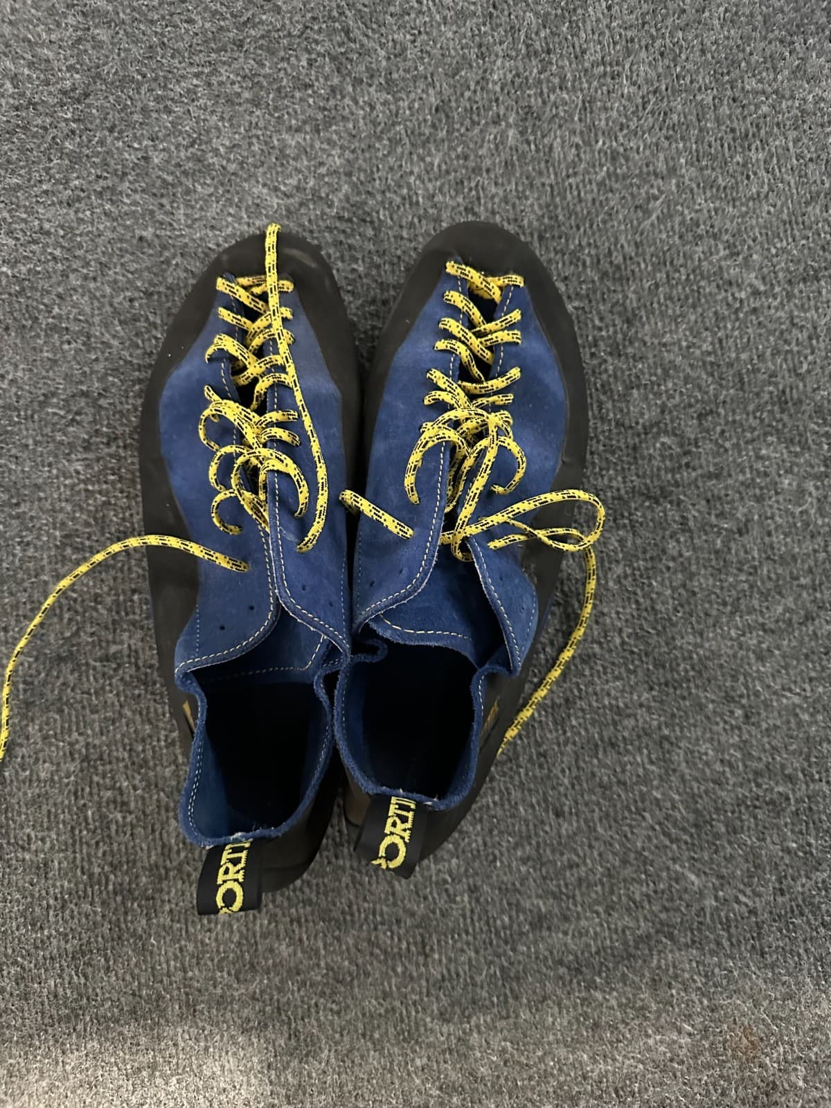 La Sportiva Italy Made 11 (45) Blue Suede Rock Climbing Bouldering Shoes 2