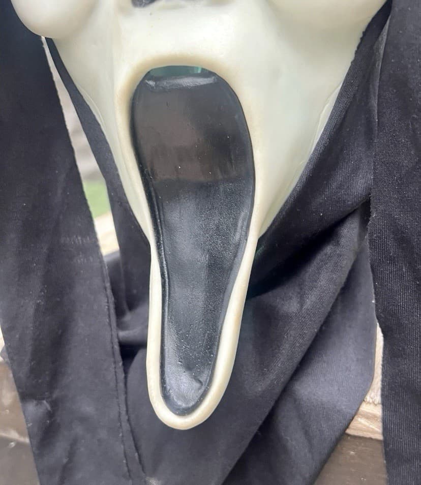 Scream Ghost Face Mask Gen2 Fun world Div Glow In The Dark 4