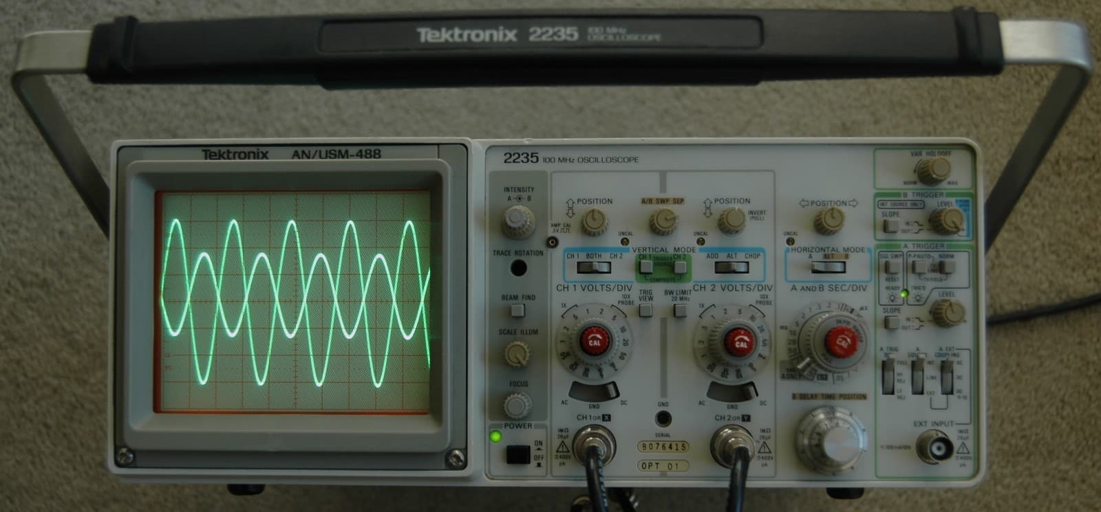 Tektronix 2235 AN/USM488 100MHz Two Channel Oscilloscope, Two Probes, Power Cord