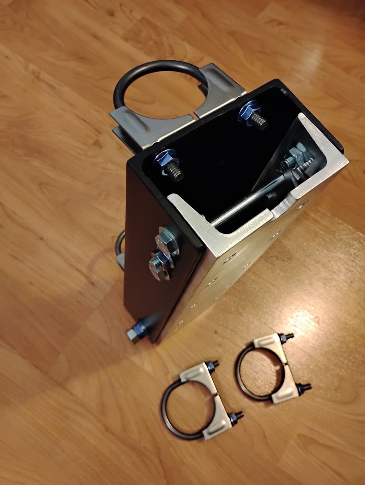 RRS-1903 Base Antenna Tilt Mount 2