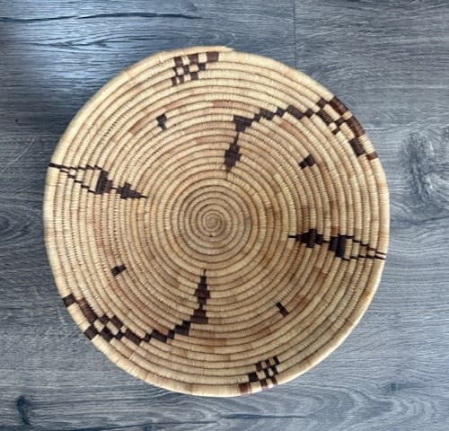 HandWoven AFRICAN Botswana Vintage circa 1970s (11")  Coiled Harvest Basket