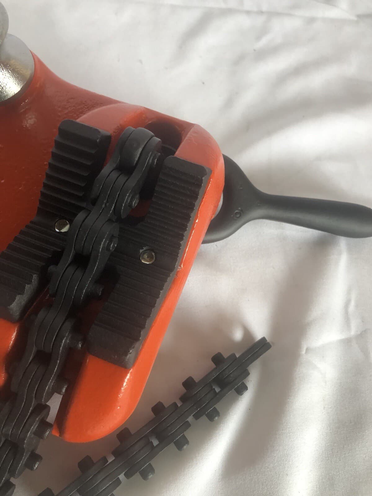 Ridgid BC-4A Bench Chain Pipe Vise 3